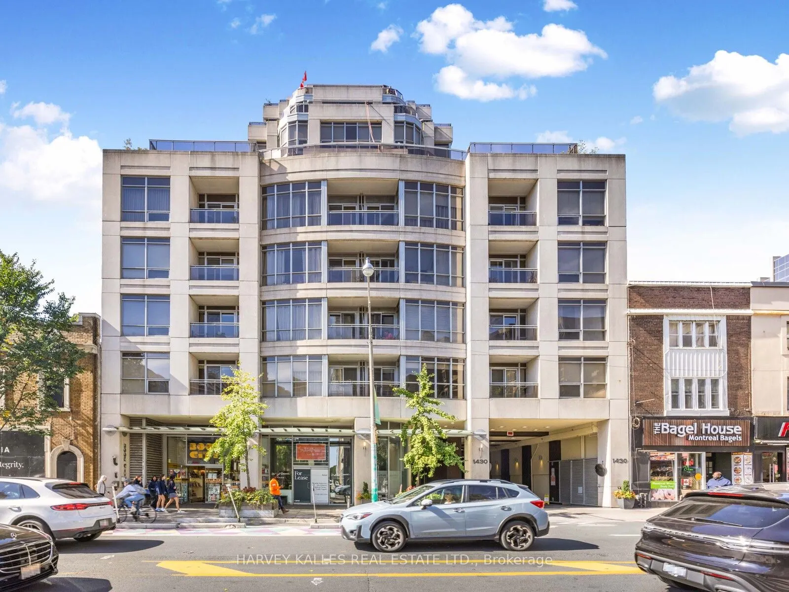 1430 Yonge Street, #606