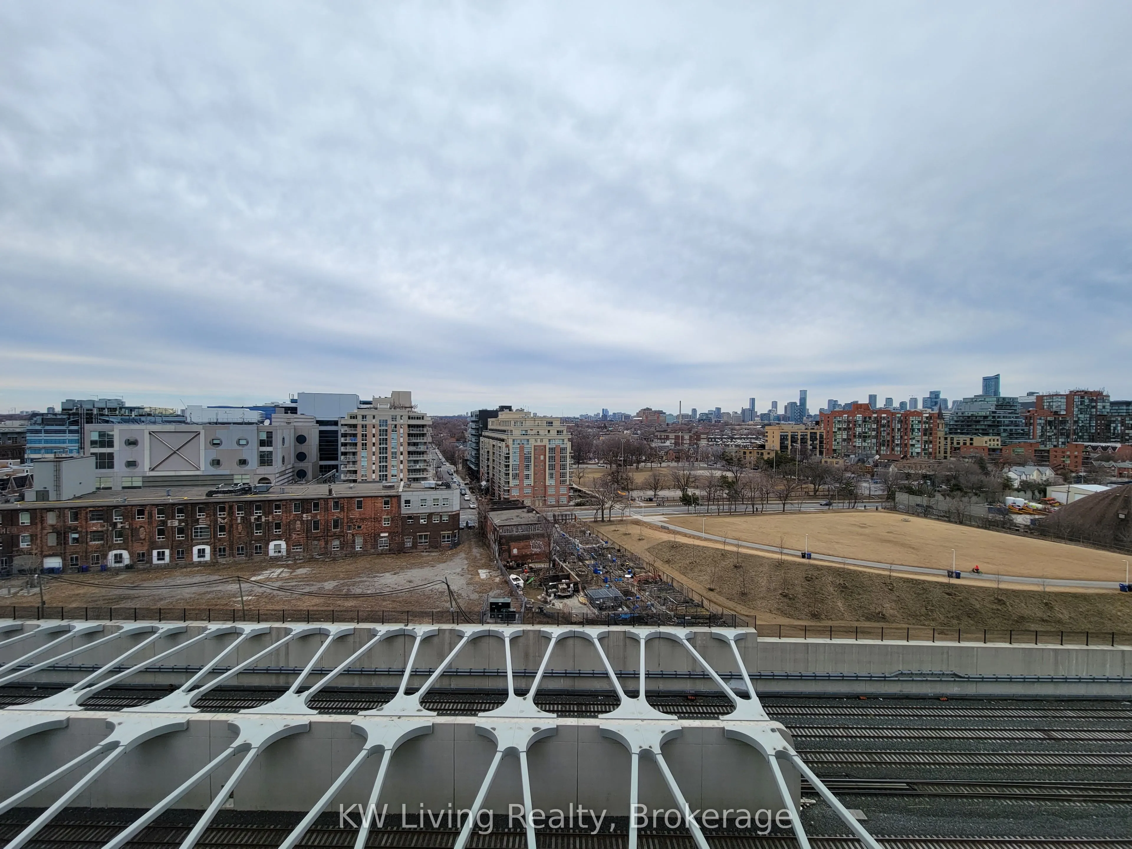 50 Ordnance Street, #806