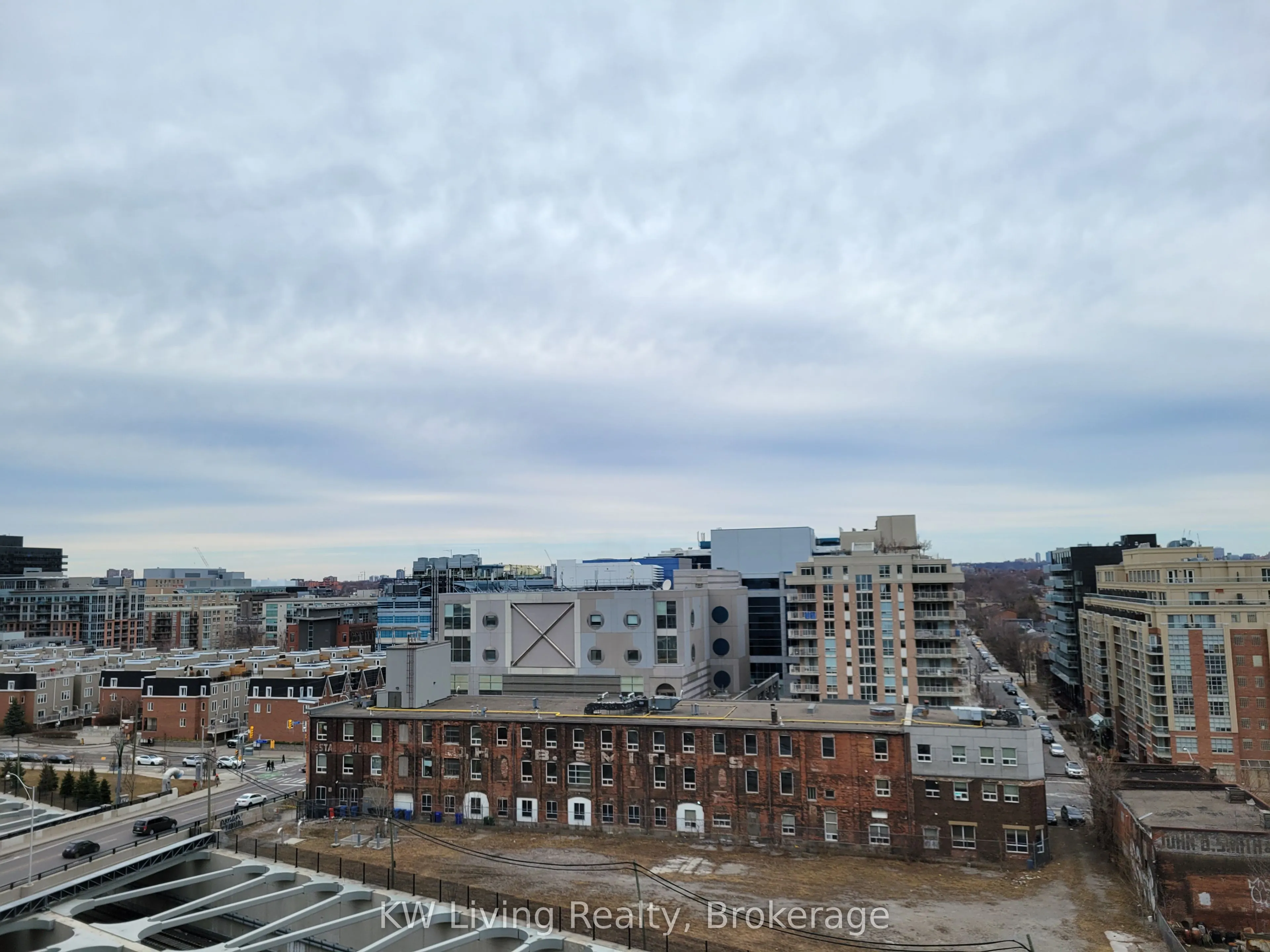 50 Ordnance Street, #806