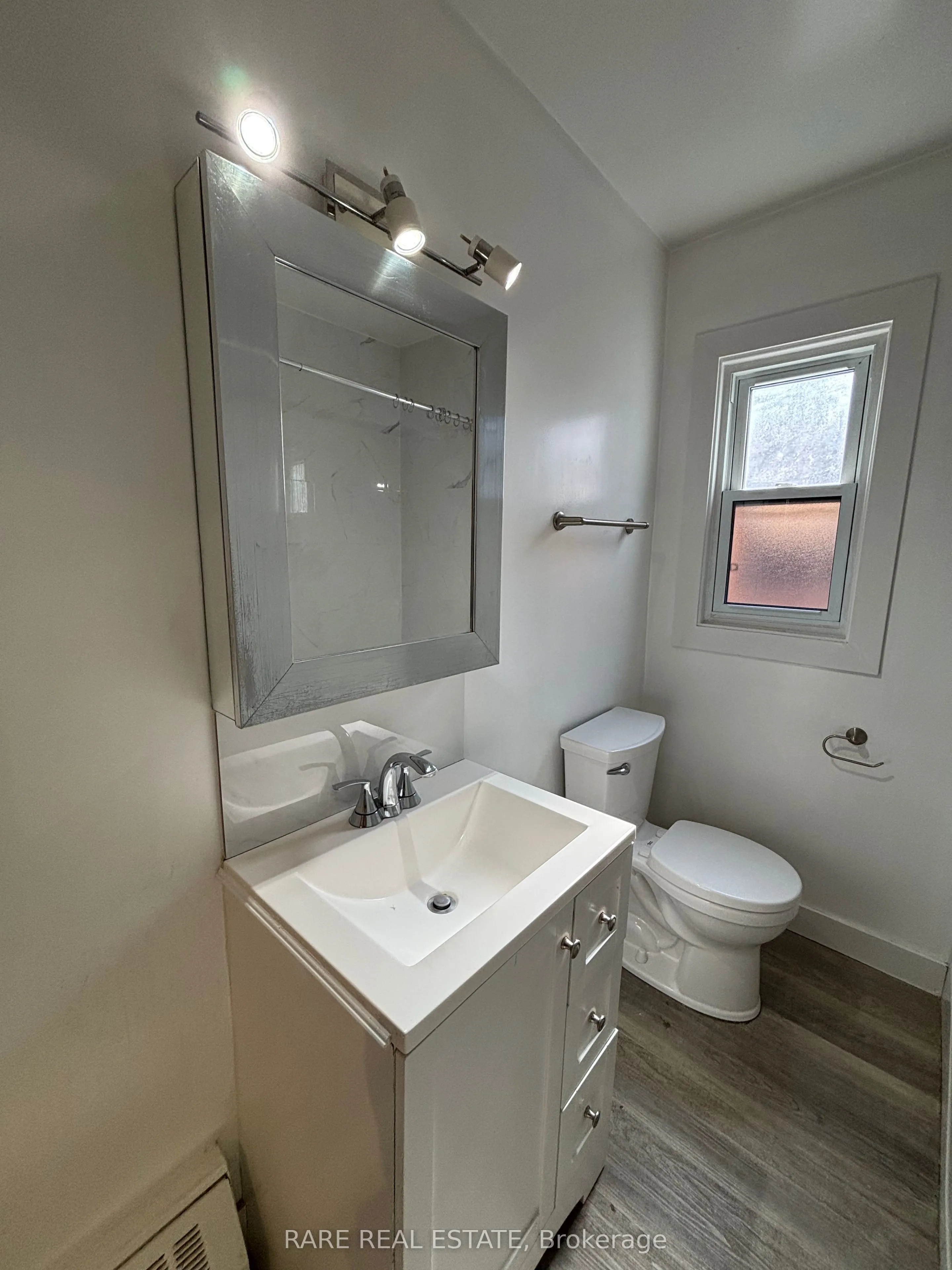 269 Augusta Avenue, #2