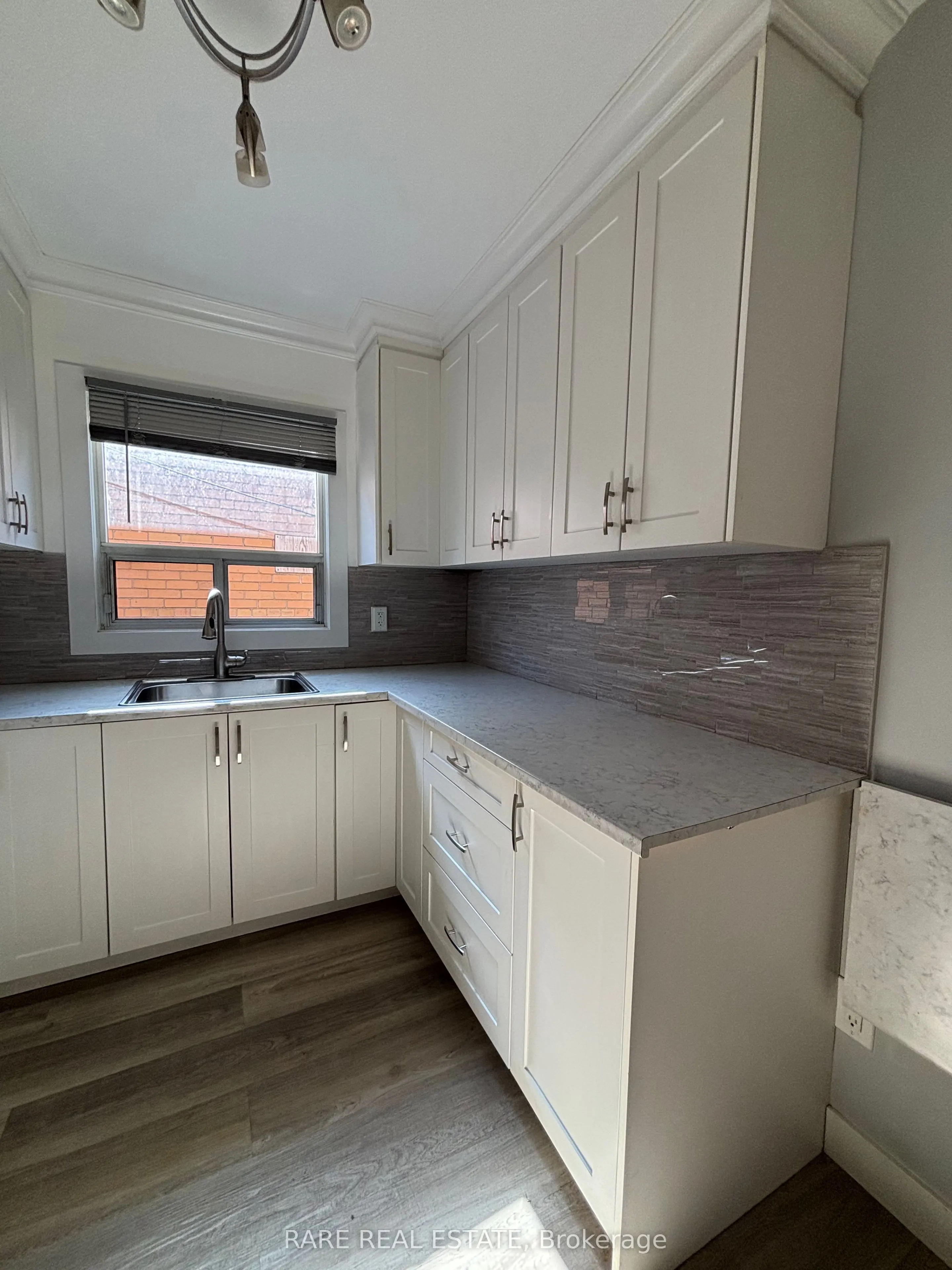 269 Augusta Avenue, #2