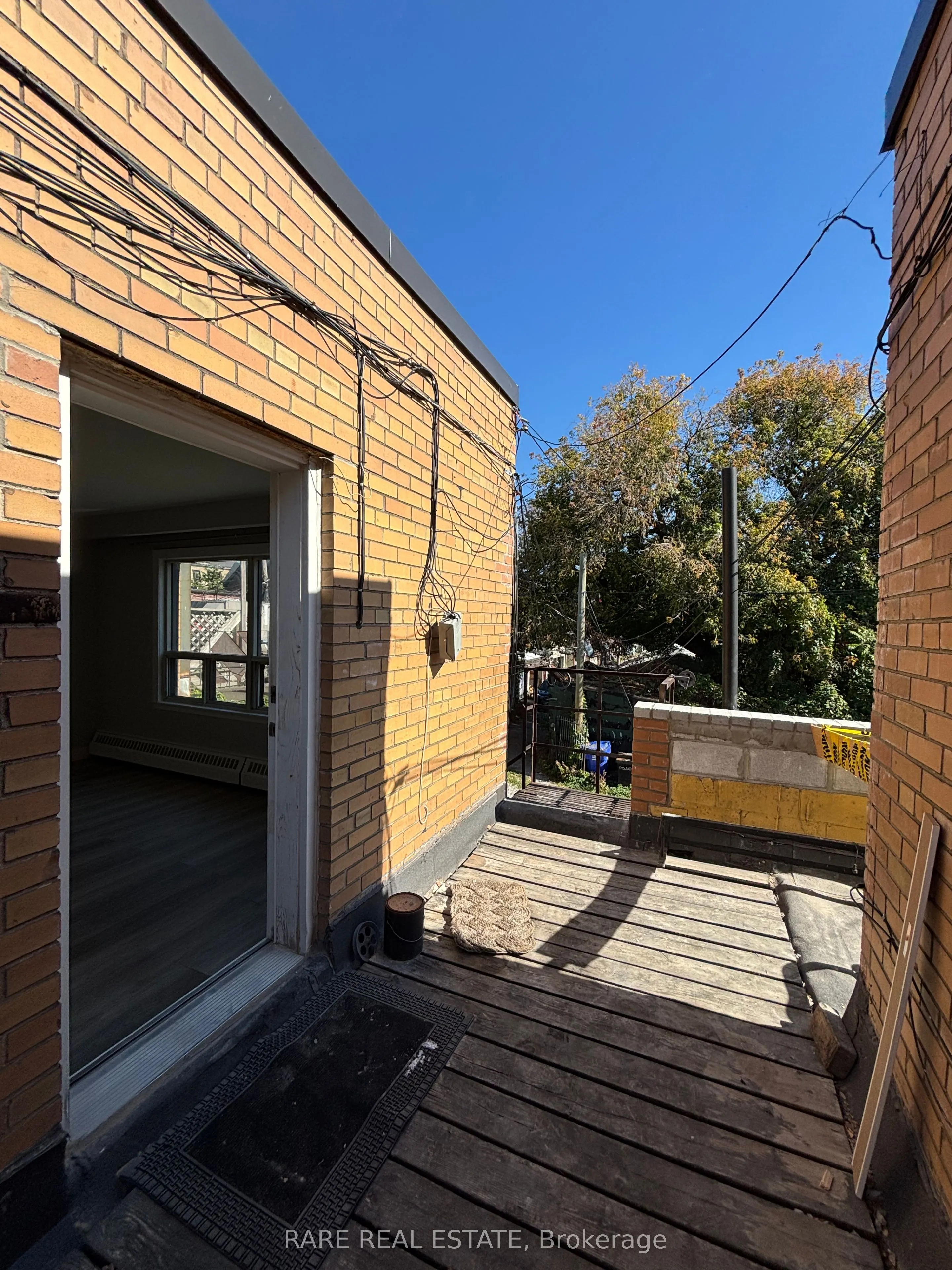 269 Augusta Avenue, #2