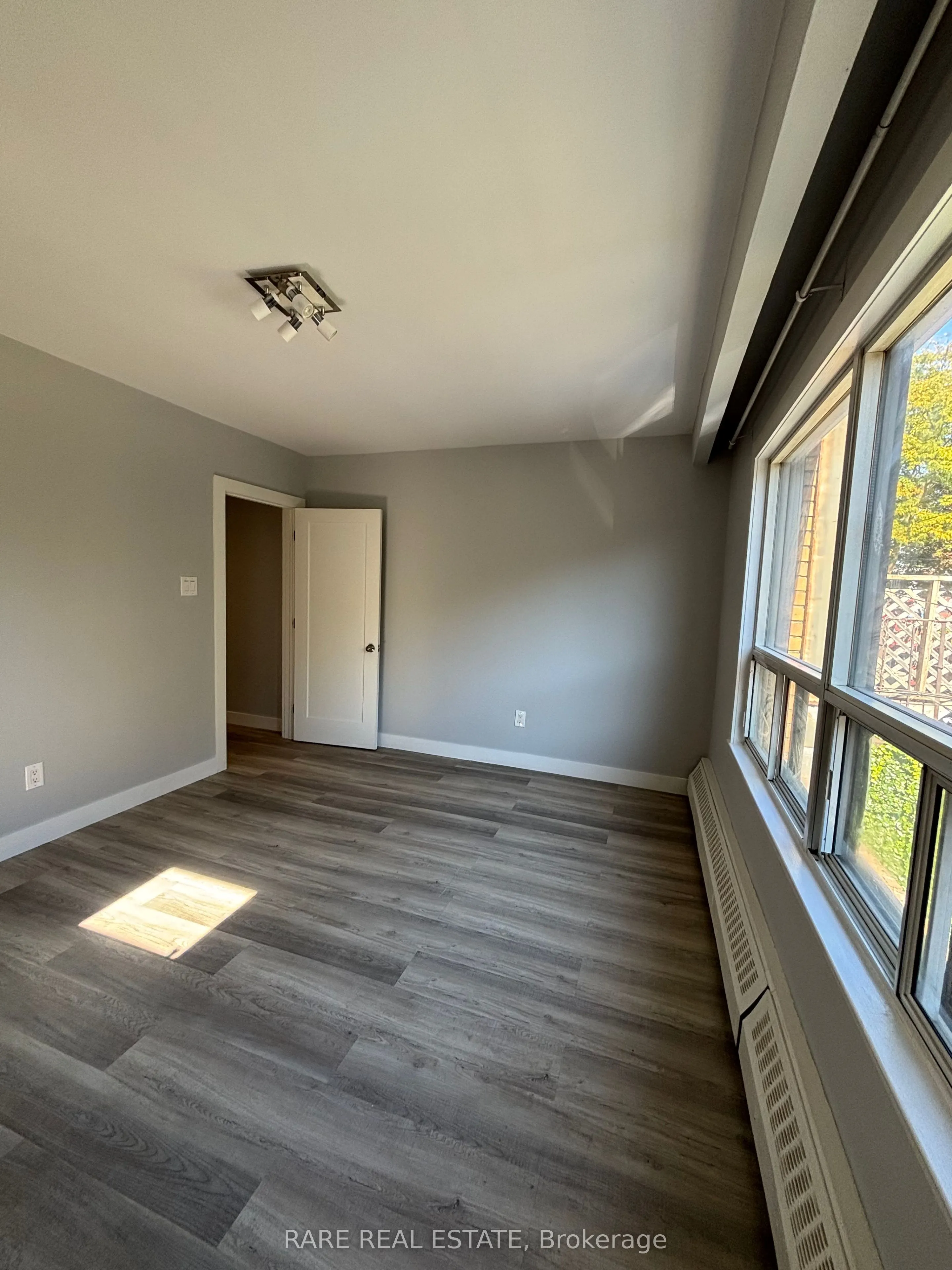 269 Augusta Avenue, #2