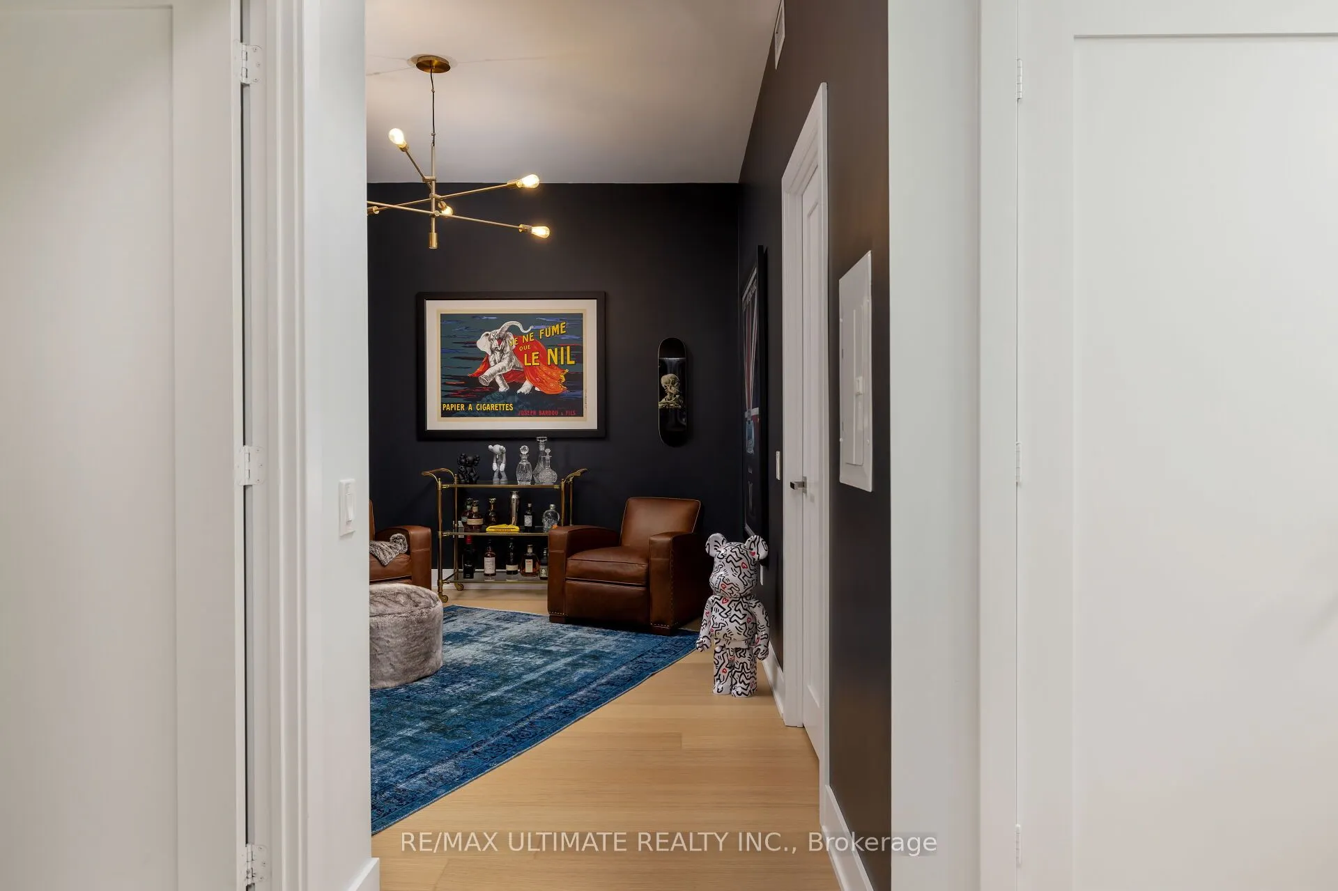 6 Jackes Avenue #206