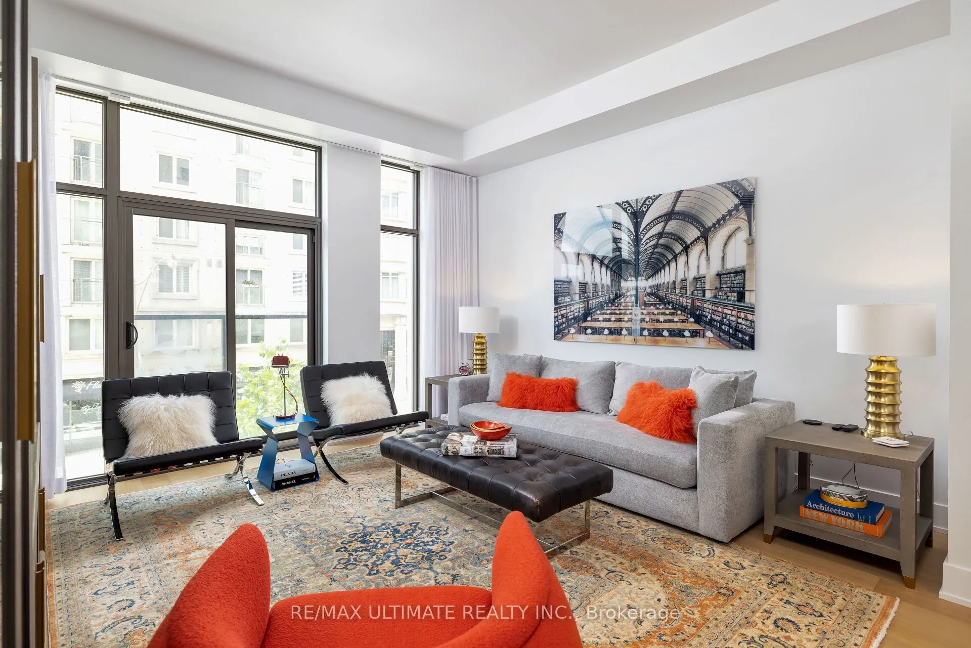 6 Jackes Avenue #206