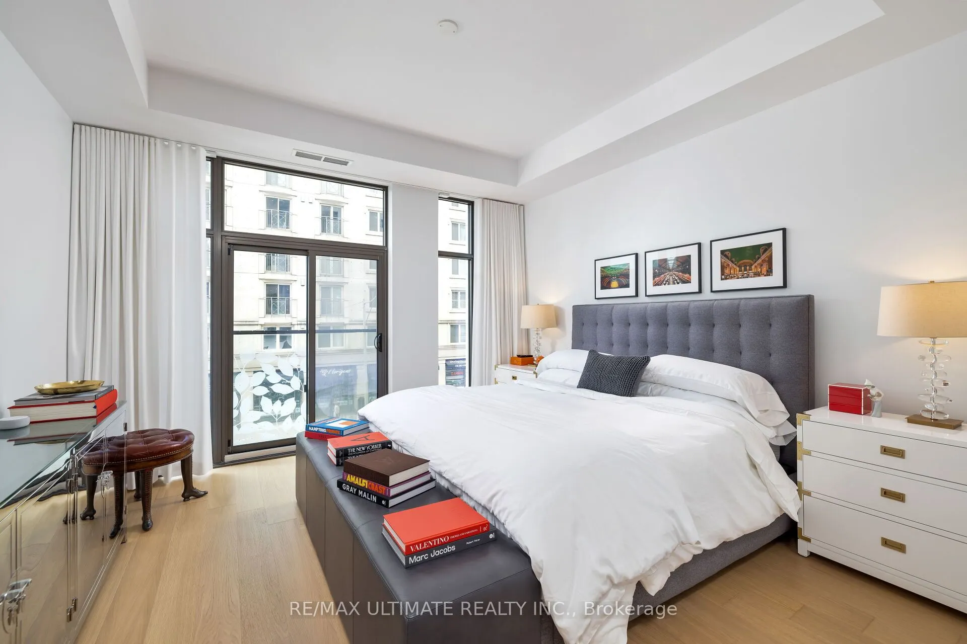 6 Jackes Avenue #206