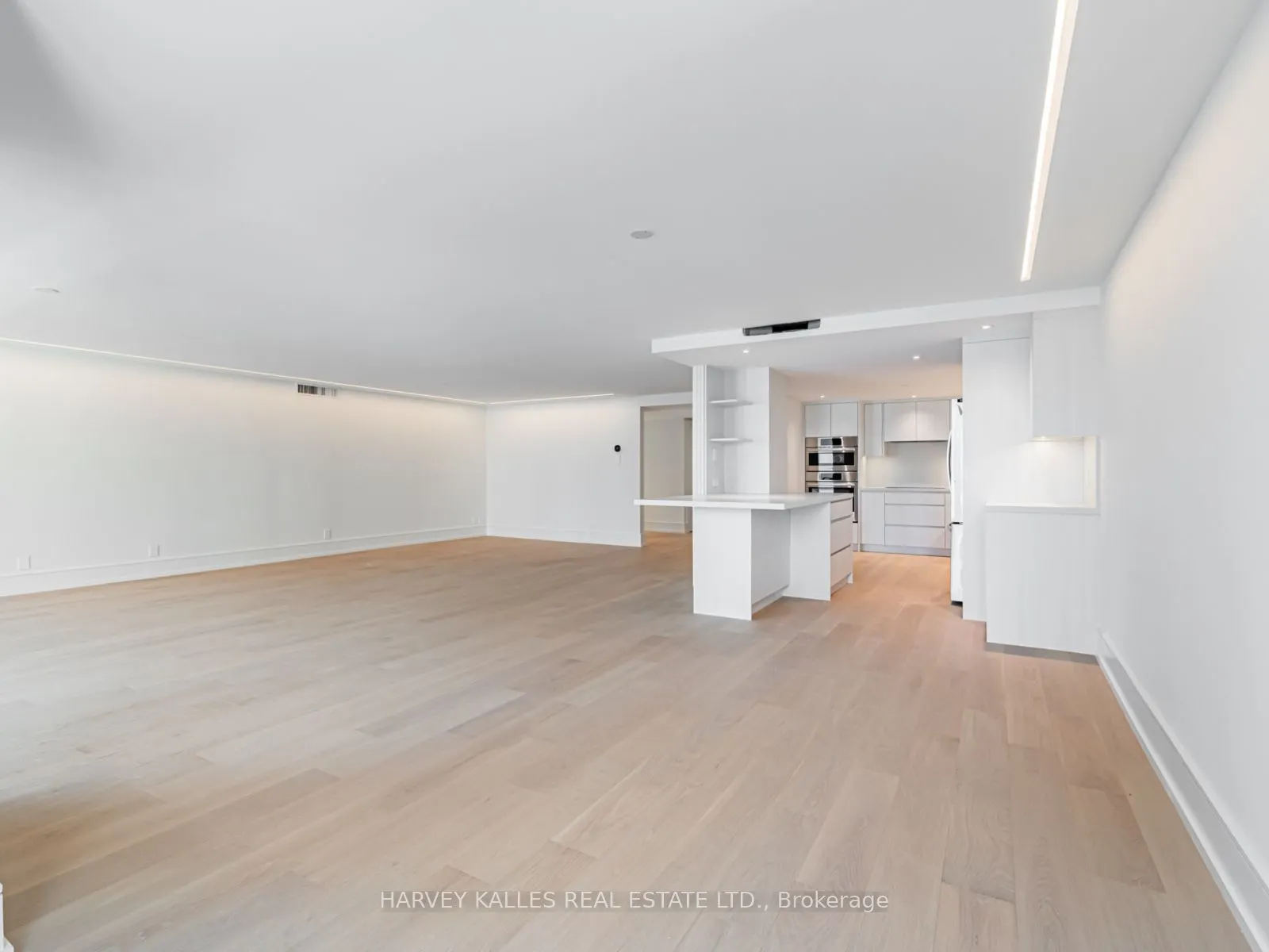 1166 Bay Street, #1703