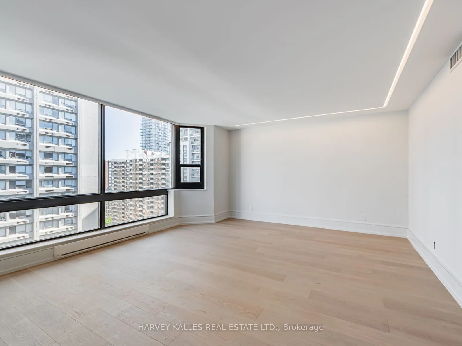1166 Bay Street, #1703