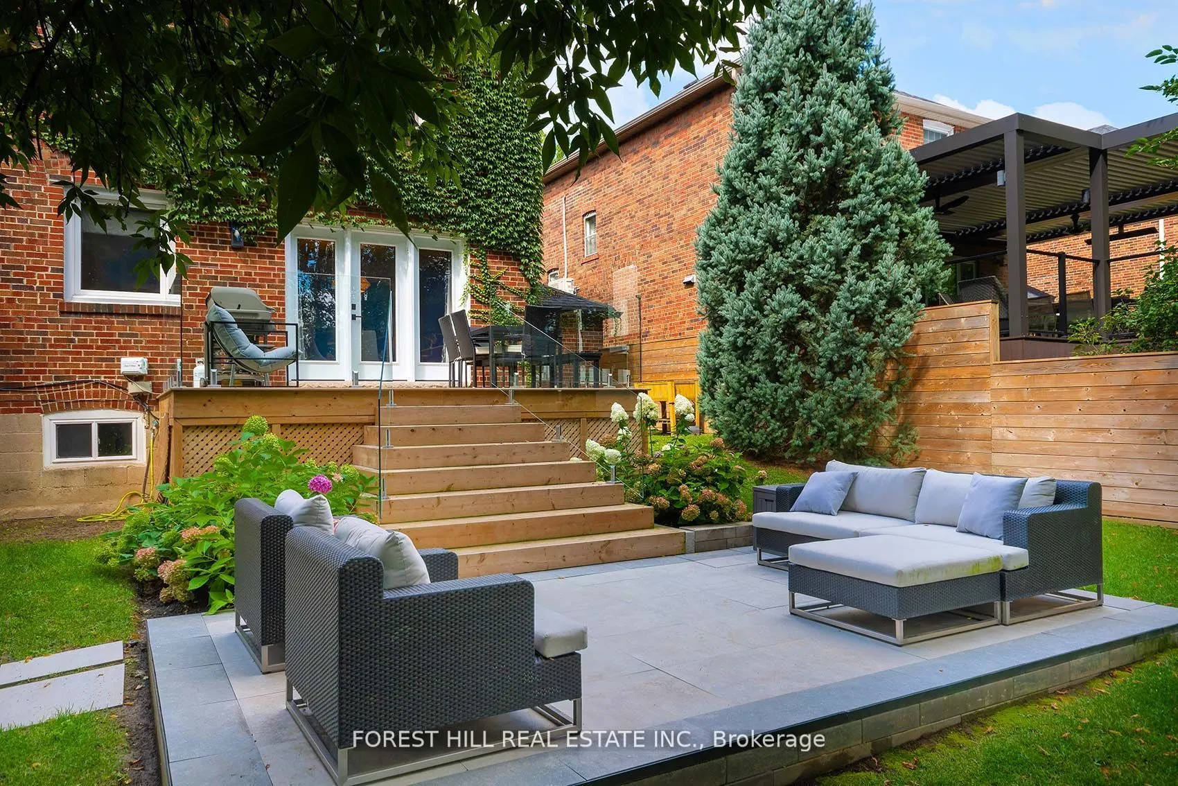 9 PEVERIL Hill S