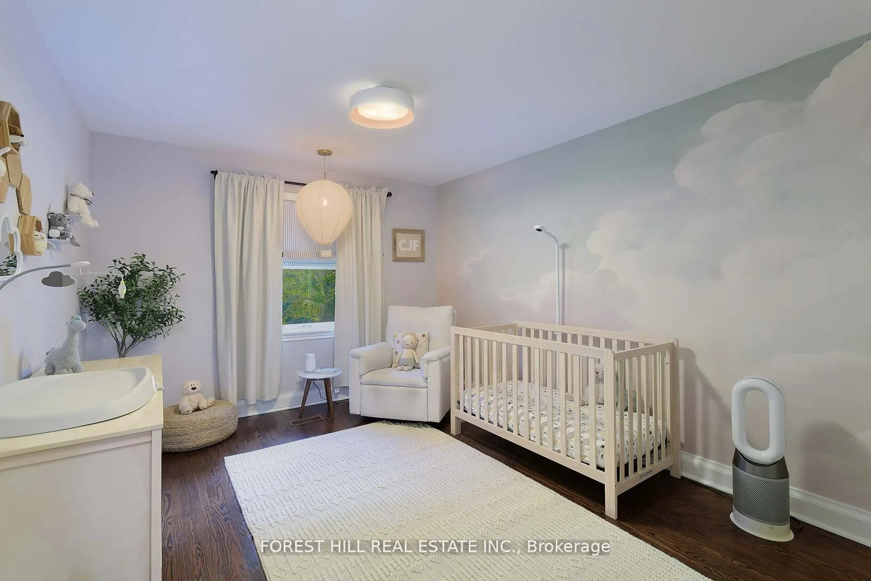 9 PEVERIL Hill S