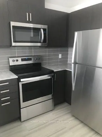 1486 Bathurst Street, #606