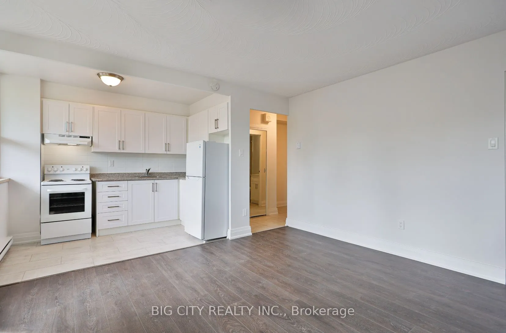 280 St. George Street, #1604