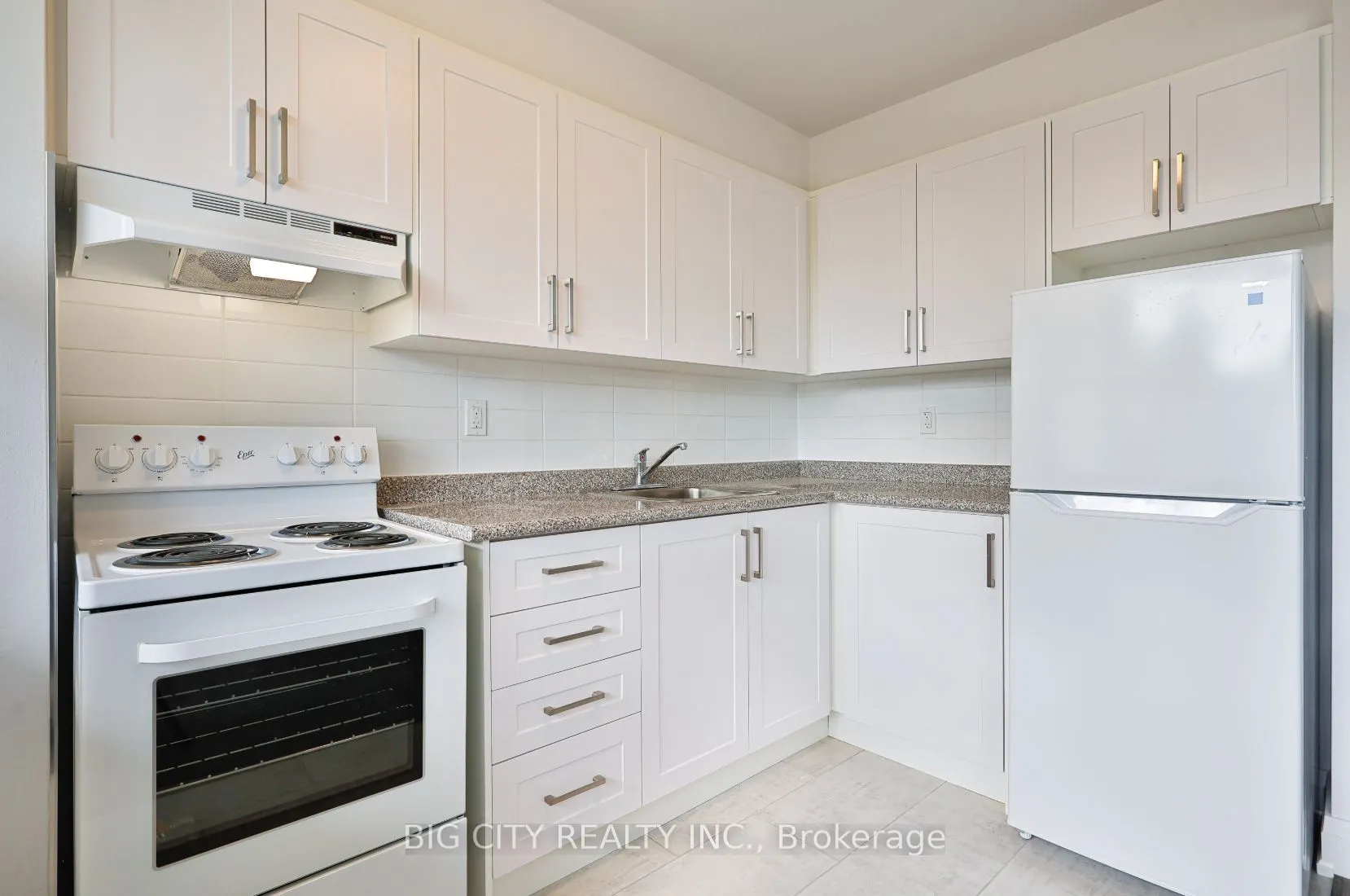 280 St. George Street, #1604