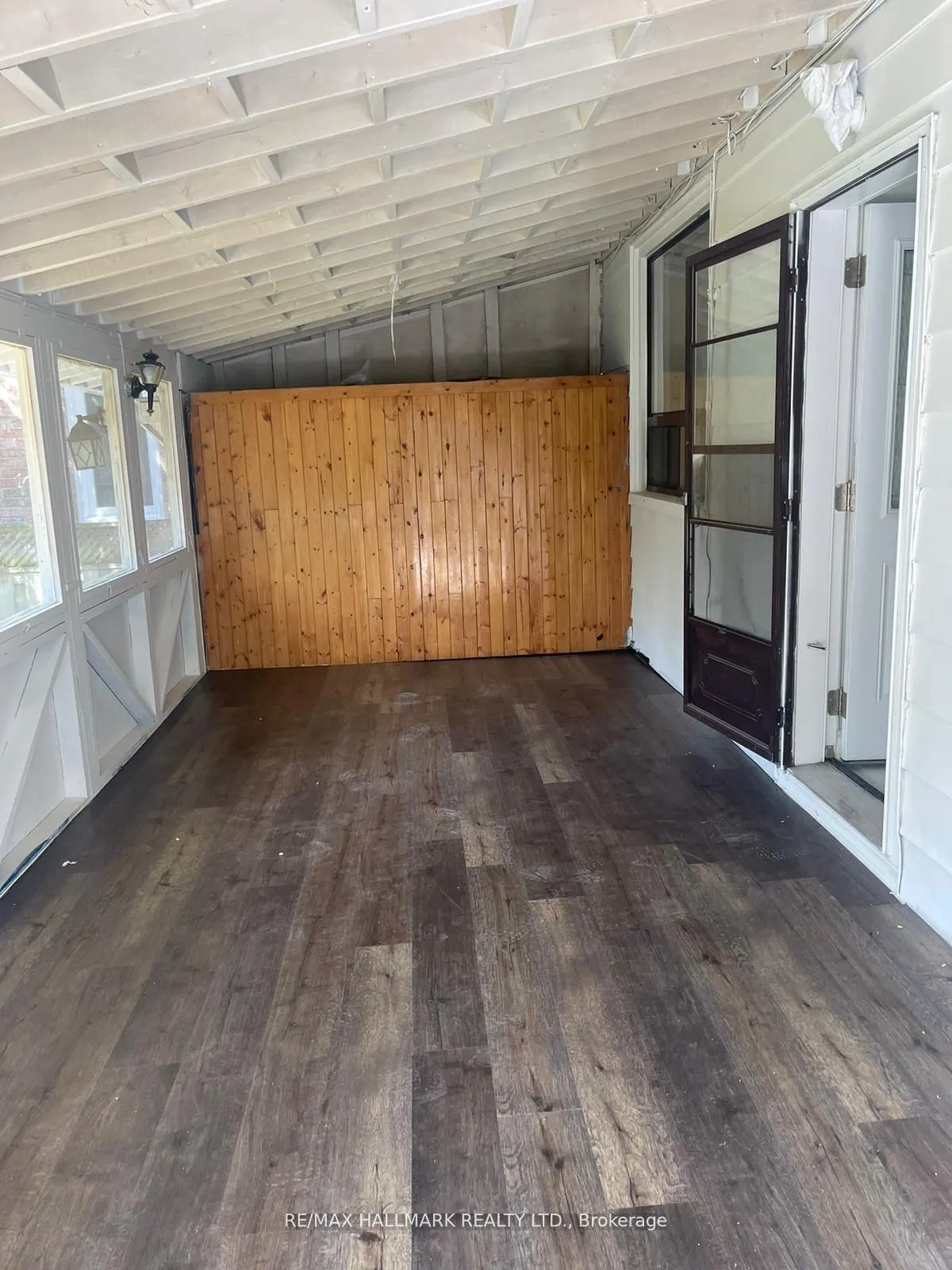 209 Pleasant Avenue