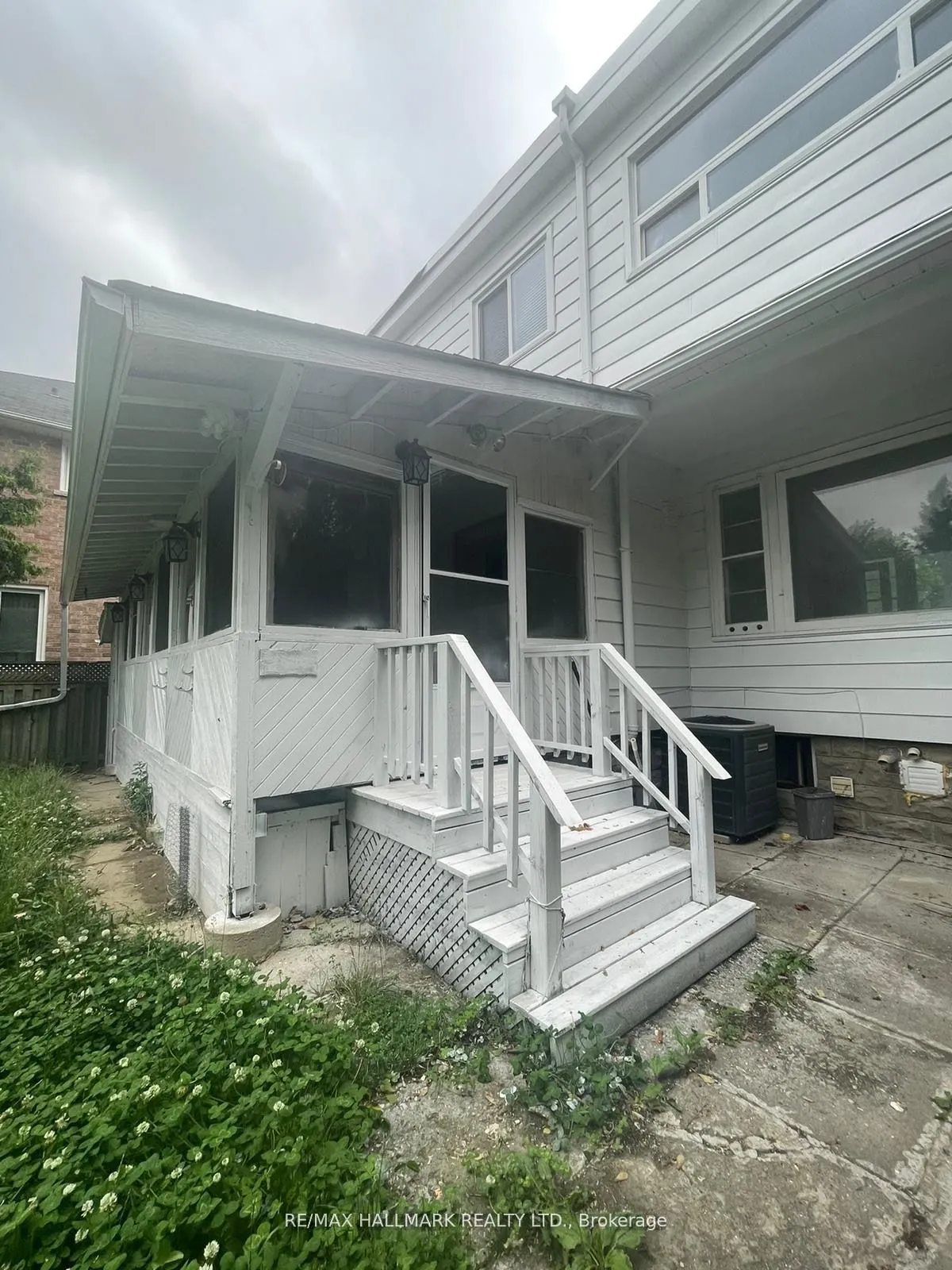 209 Pleasant Avenue