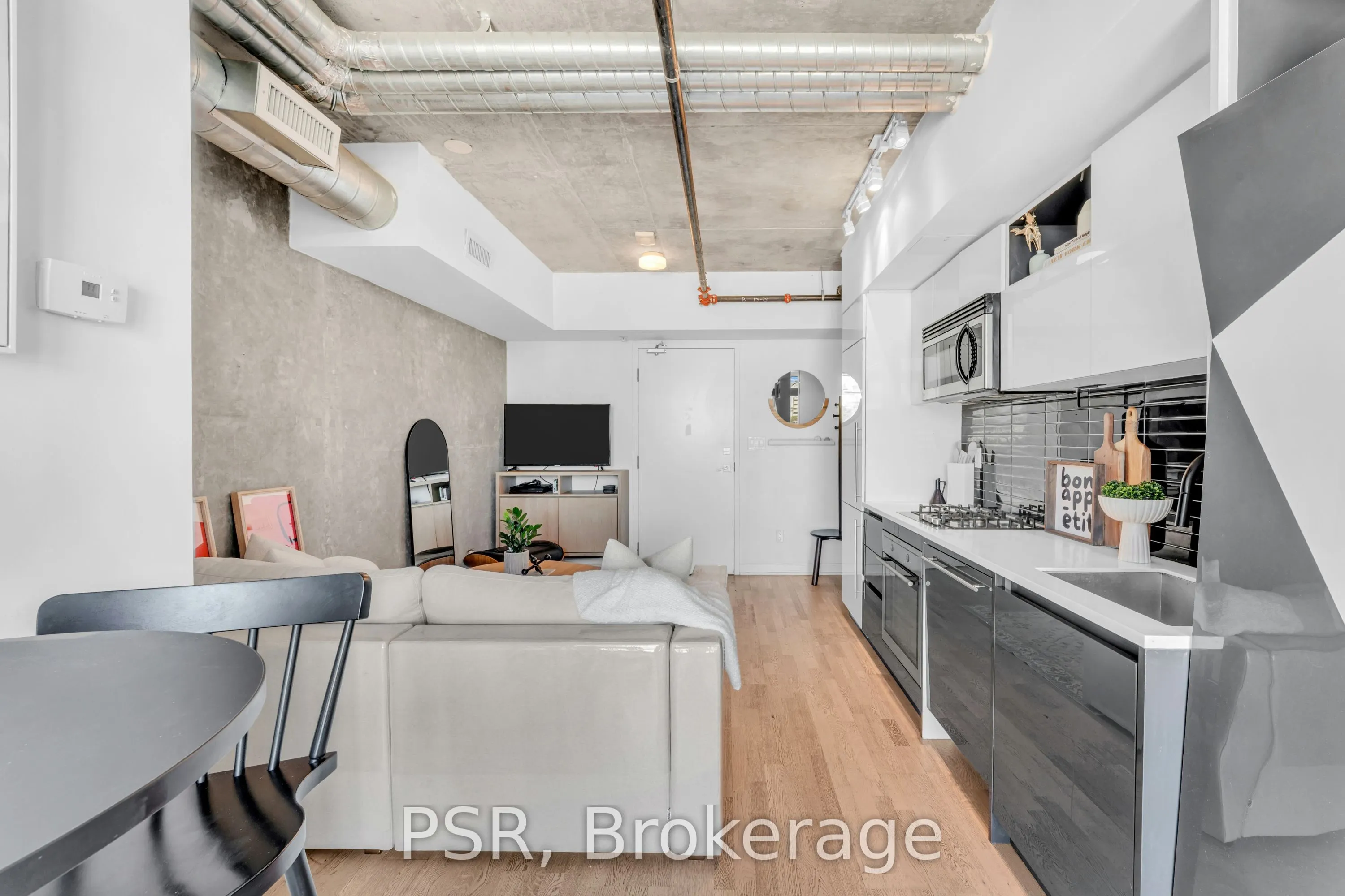 109 Wolseley Street, #502