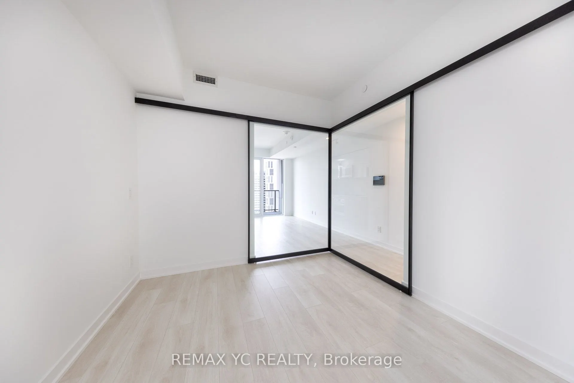 5 Defries Street, #2207