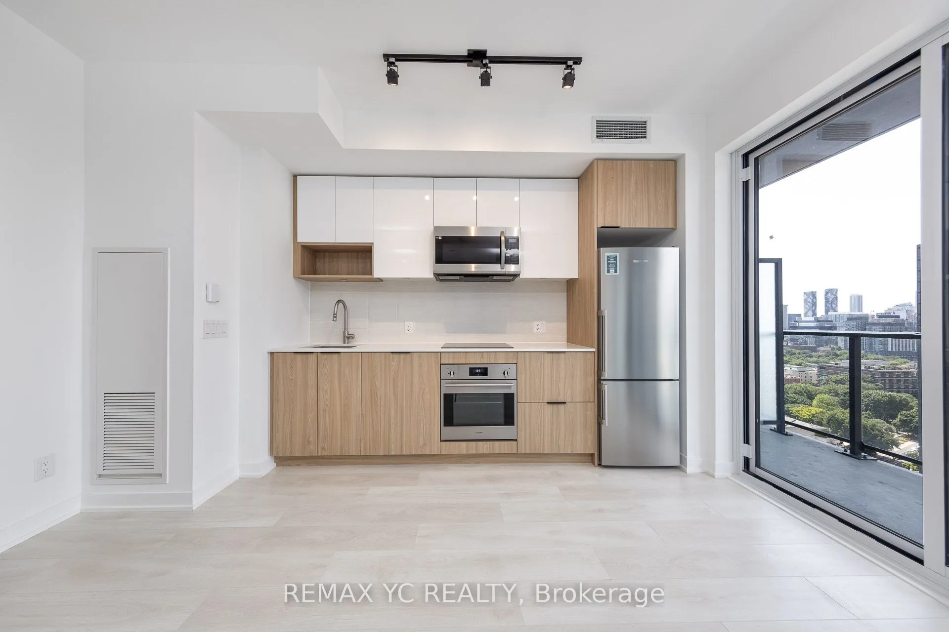 5 Defries Street, #2207