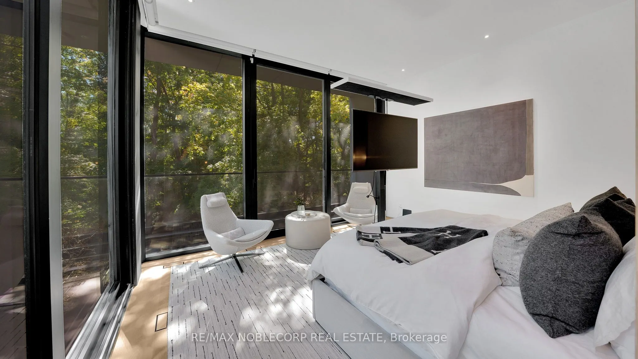 7 Waxwing Place