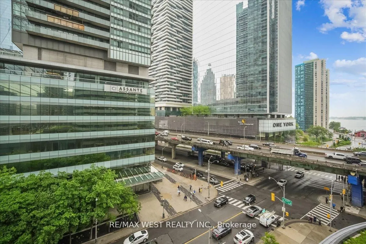 14 York Street, #512