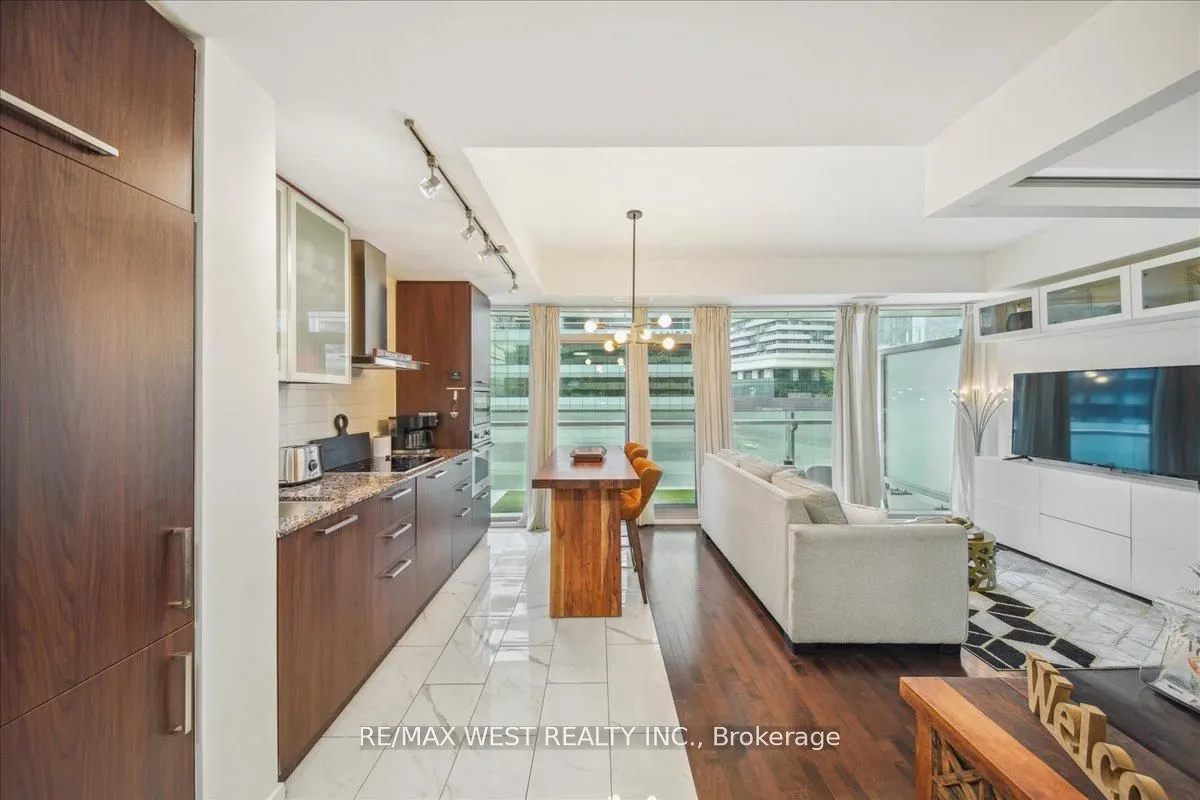 14 York Street, #512