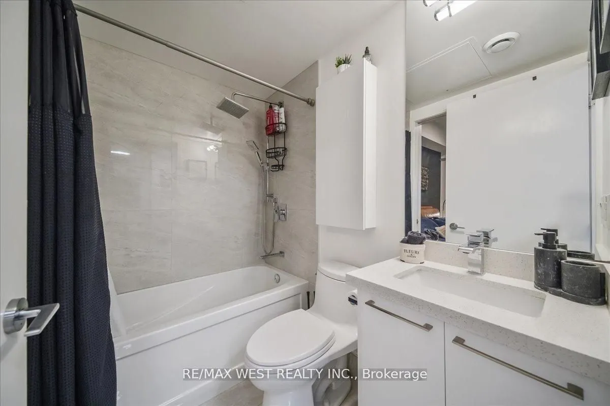 14 York Street, #512