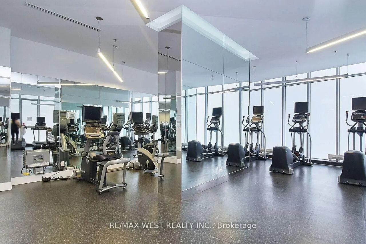 14 York Street, #512