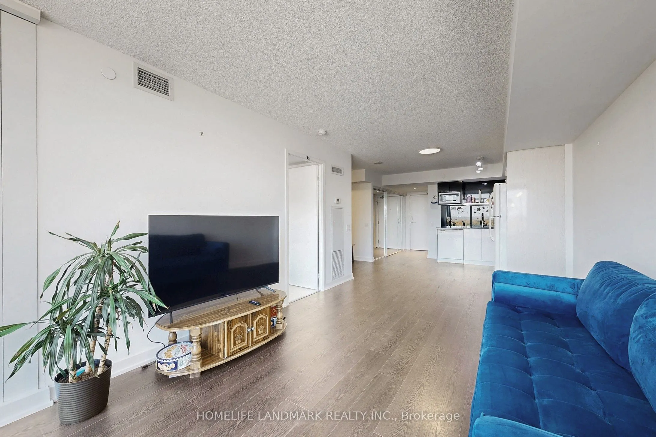 72 Esther Shiner Boulevard, #1509