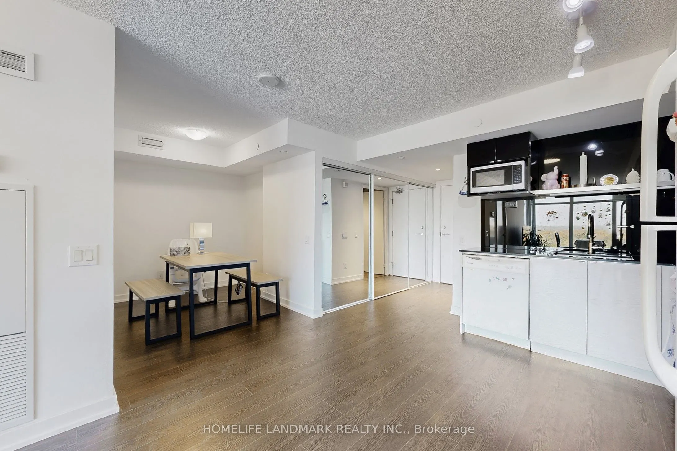 72 Esther Shiner Boulevard, #1509