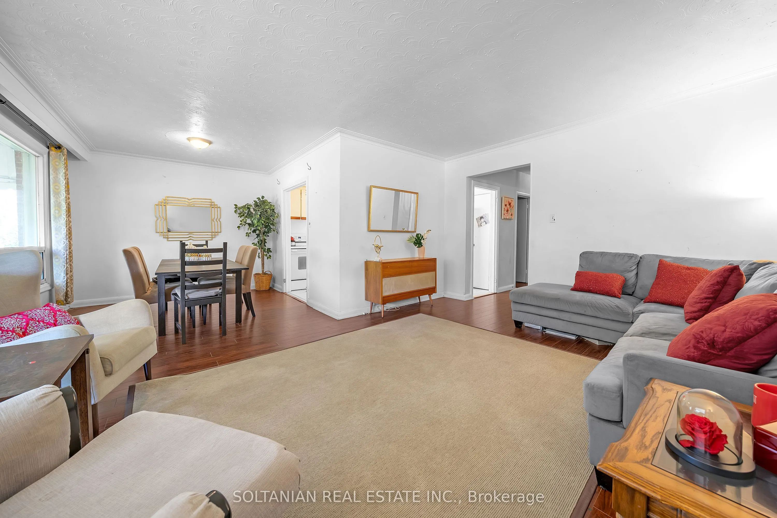 183 Maxome Avenue