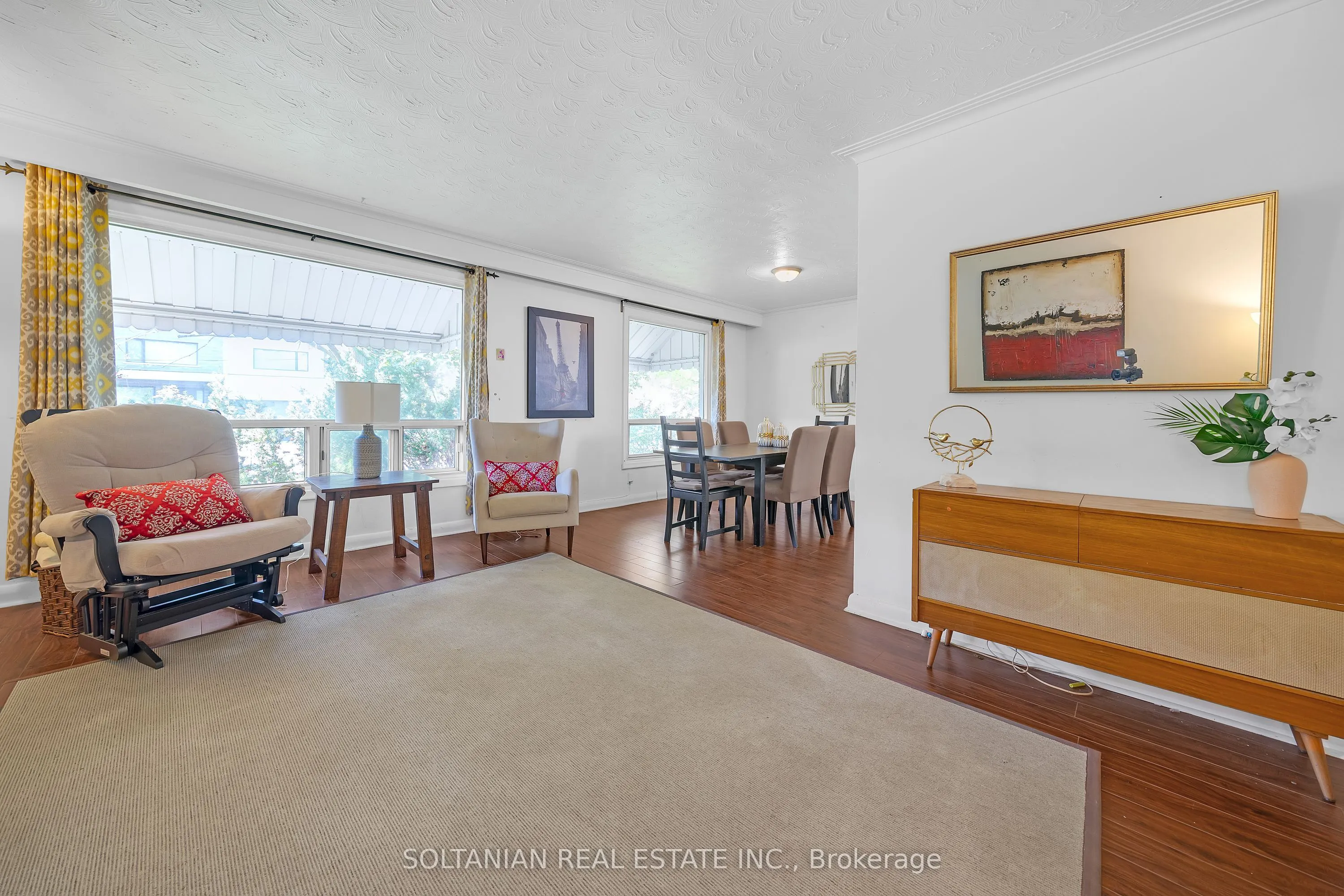 183 Maxome Avenue