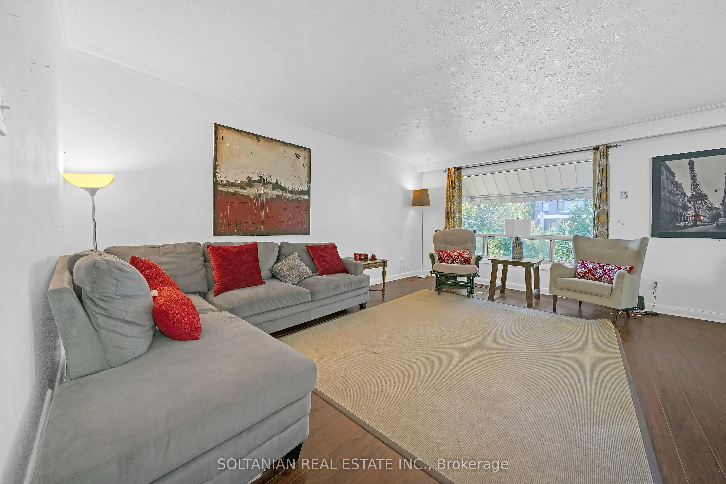 183 Maxome Avenue