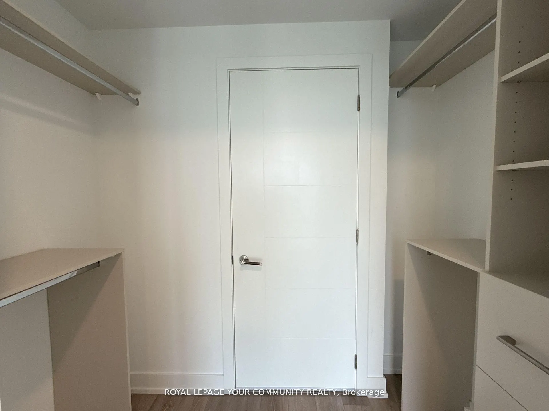 200 Redpath Avenue, #3408