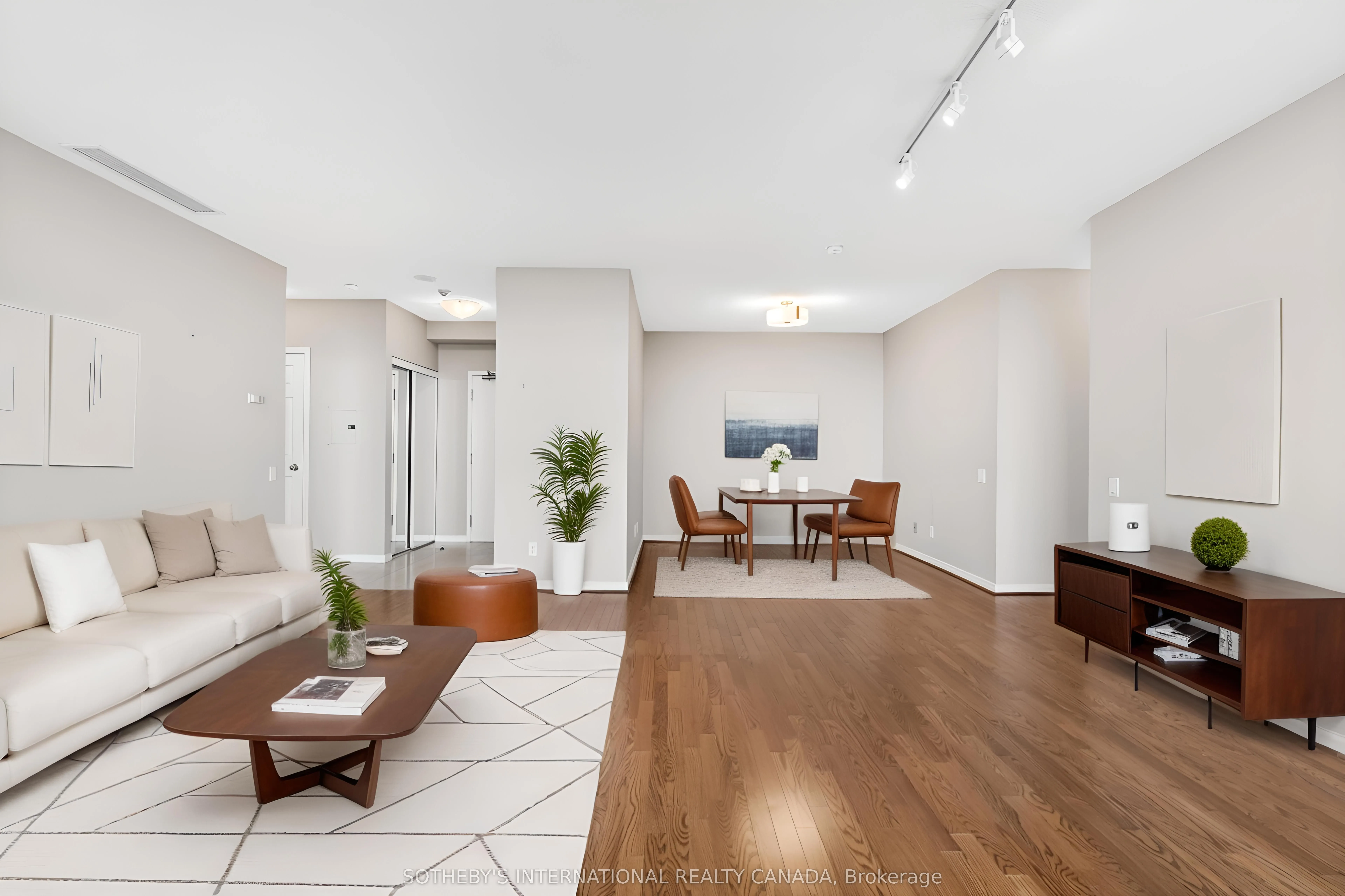8 Hillcrest Avenue, #PH101