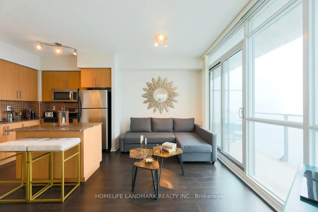 55 bremner Boulevard, #4003