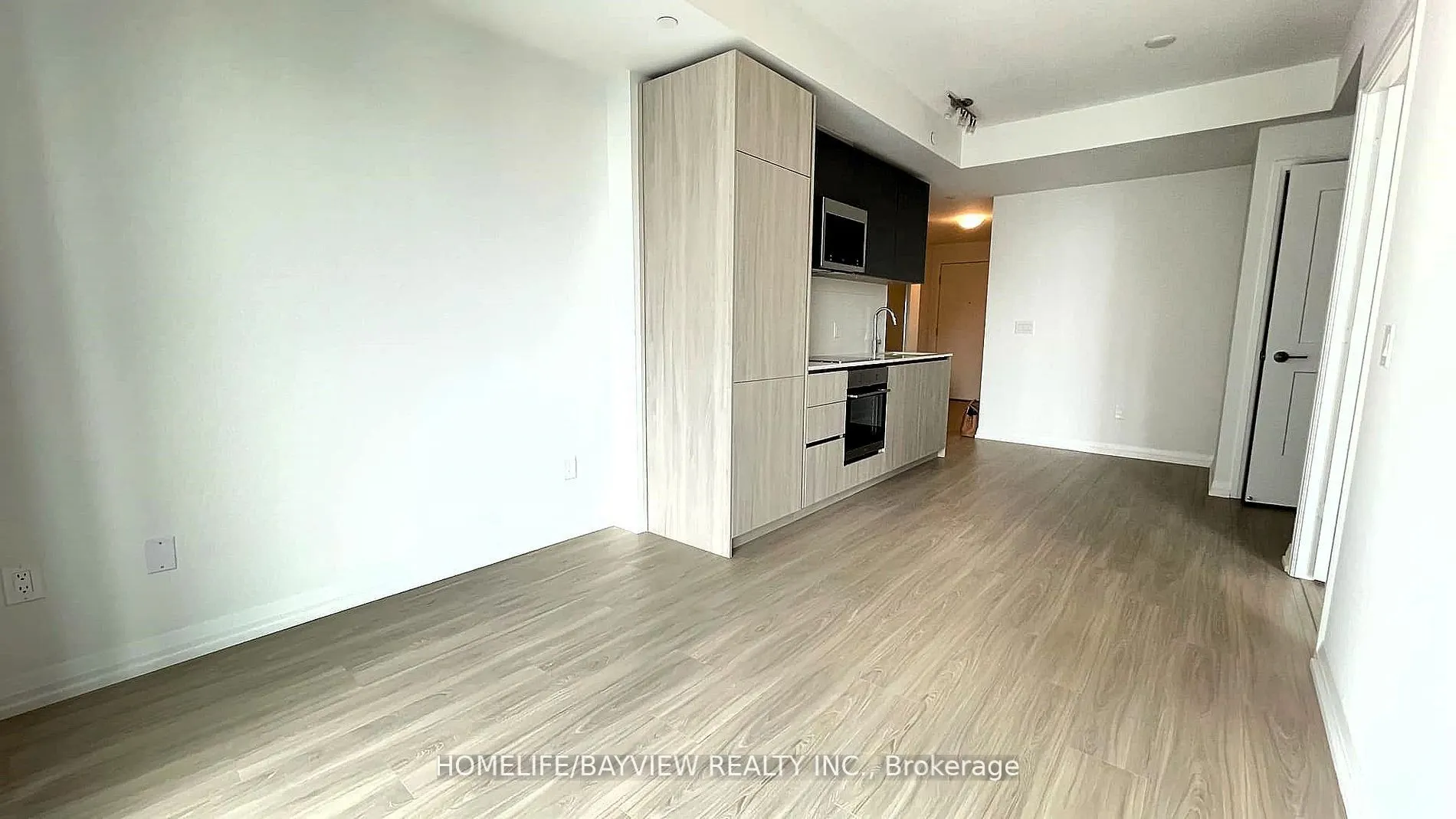 28 Widmer Street, #4920