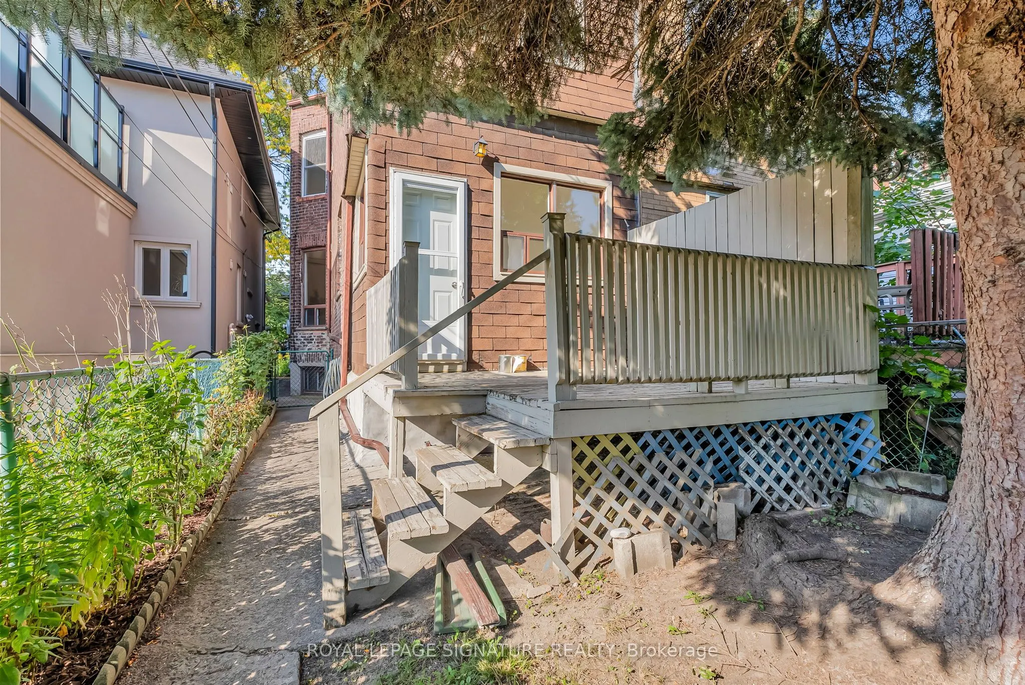 667 Shaw Street
