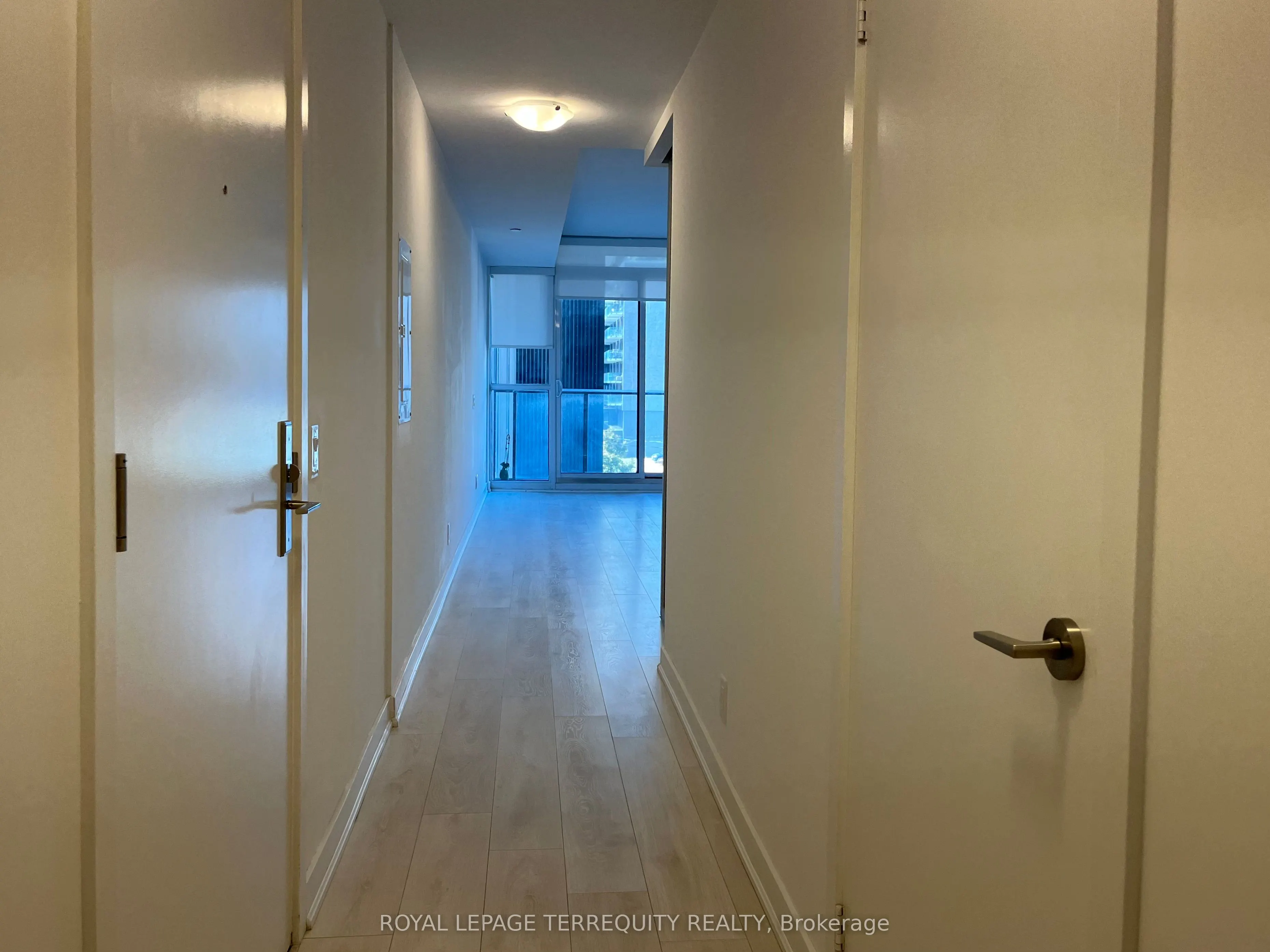 120 Parliament Street, #423