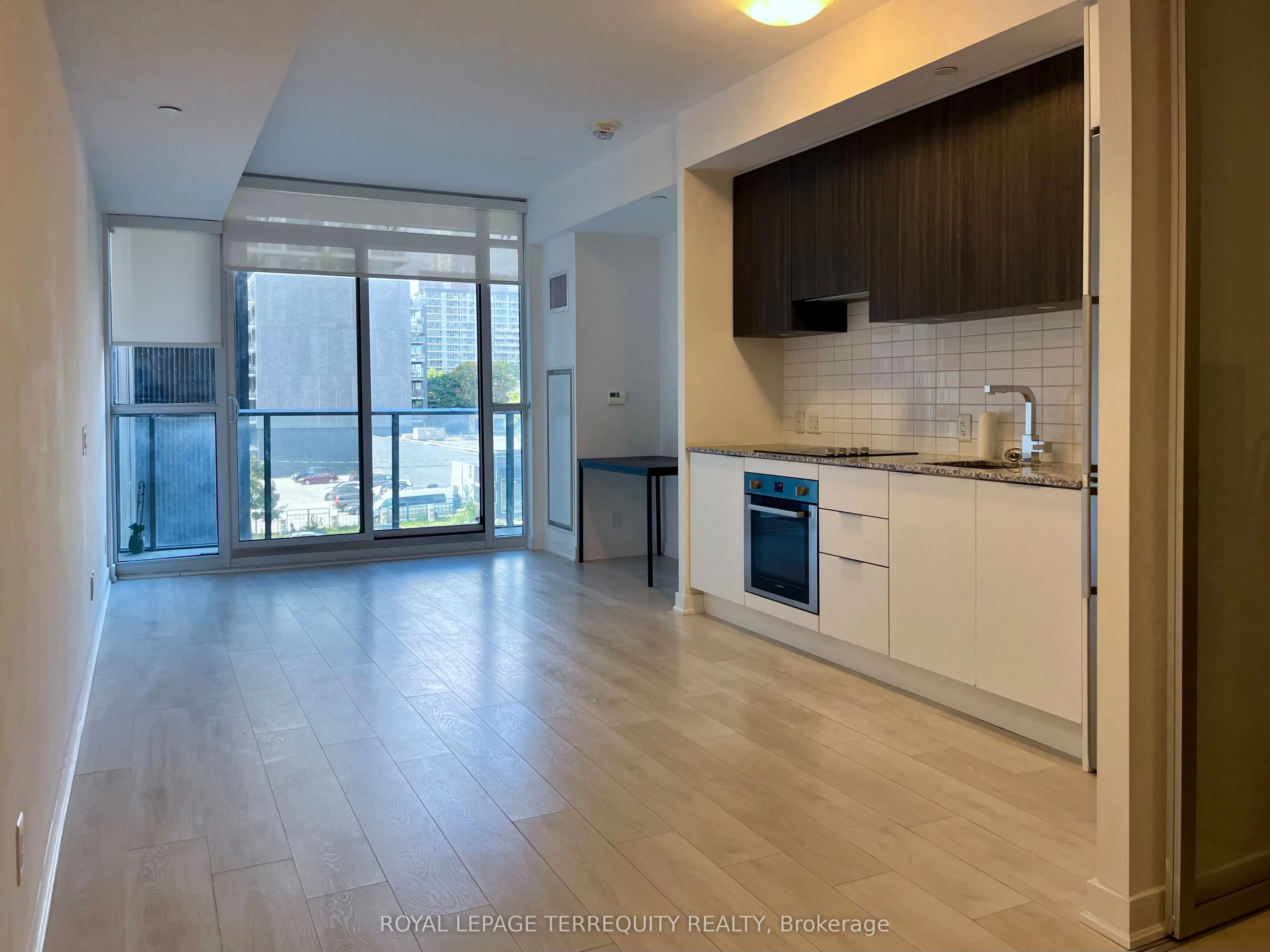 120 Parliament Street, #423