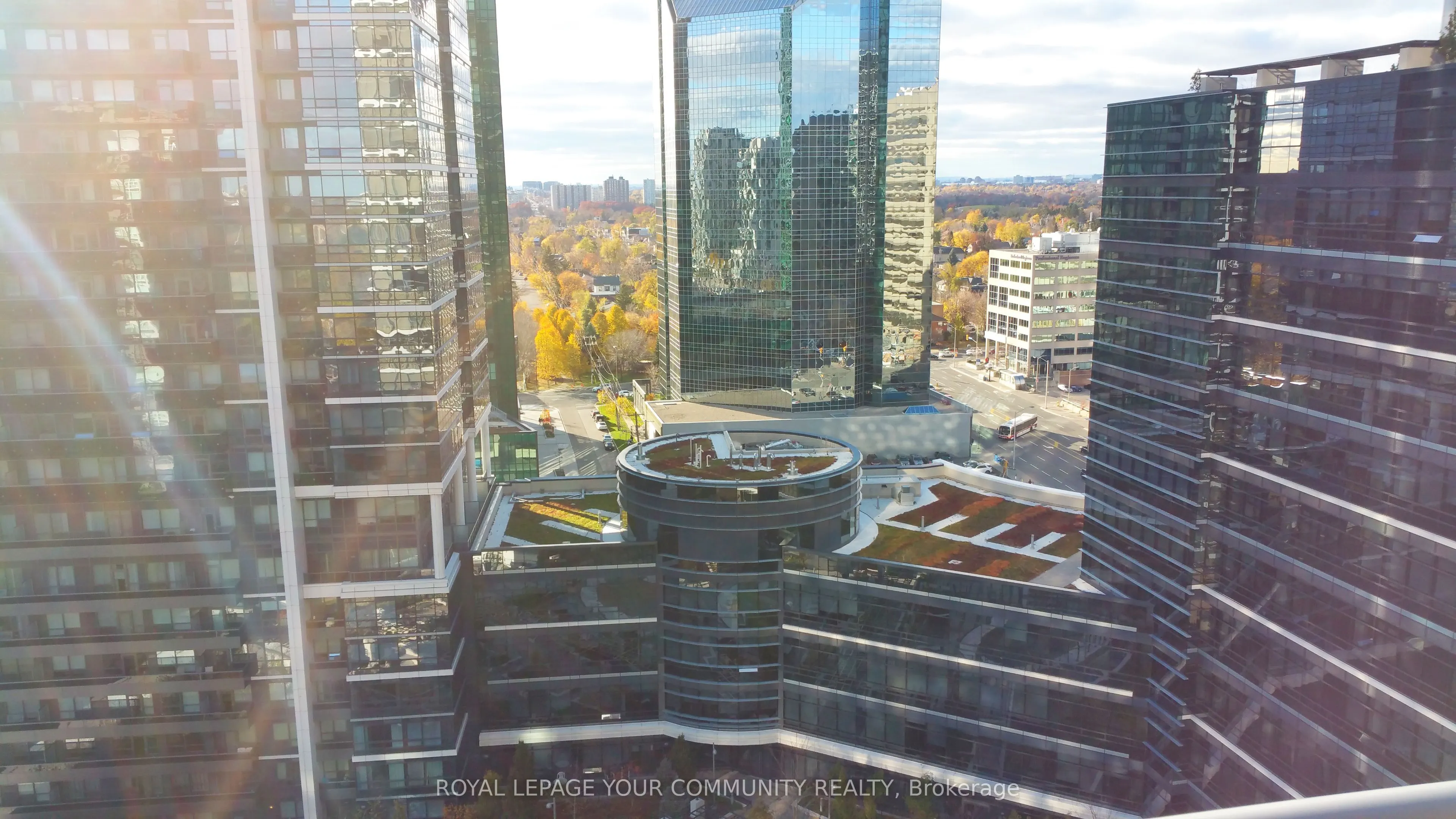 23 Sheppard Avenue E, #2102