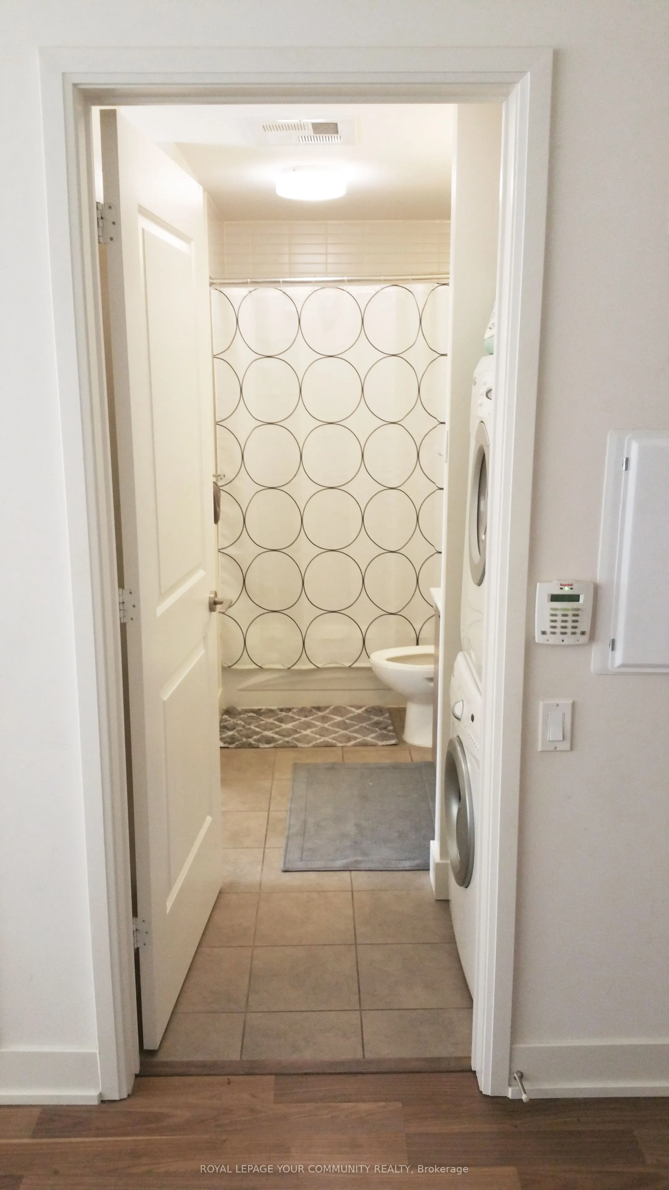 23 Sheppard Avenue E, #2102