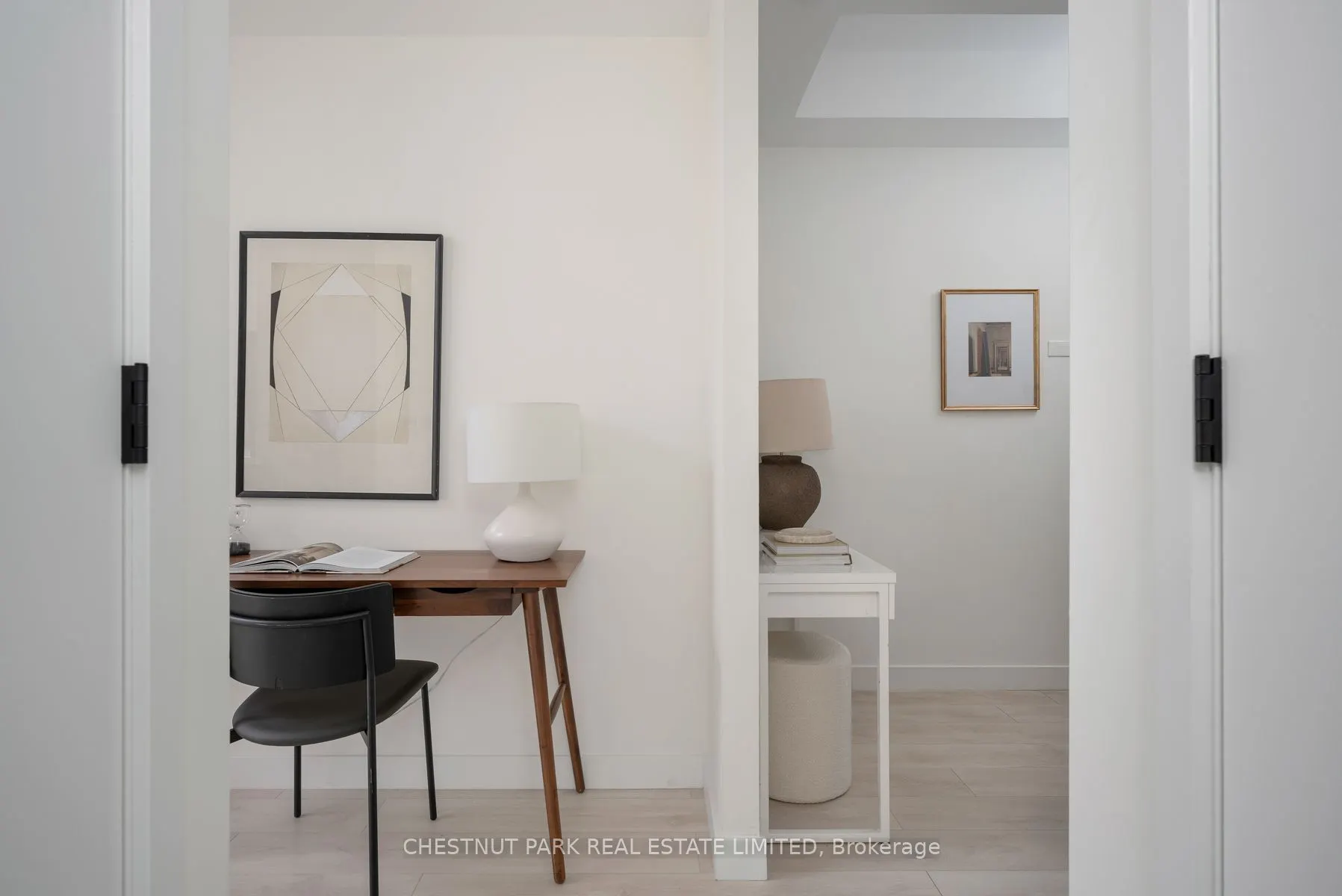 505 Richmond Street W, #526