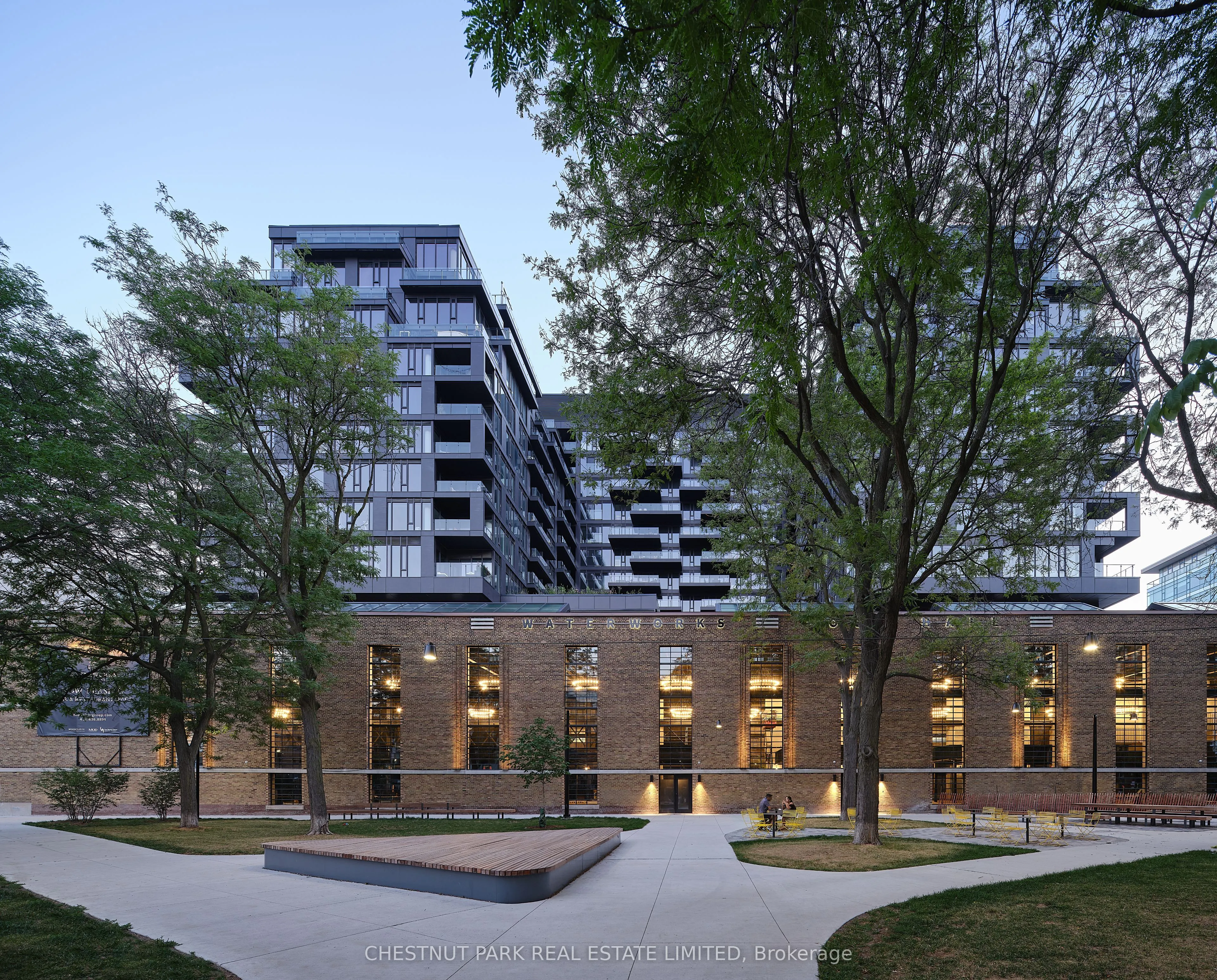 505 Richmond Street W, #526
