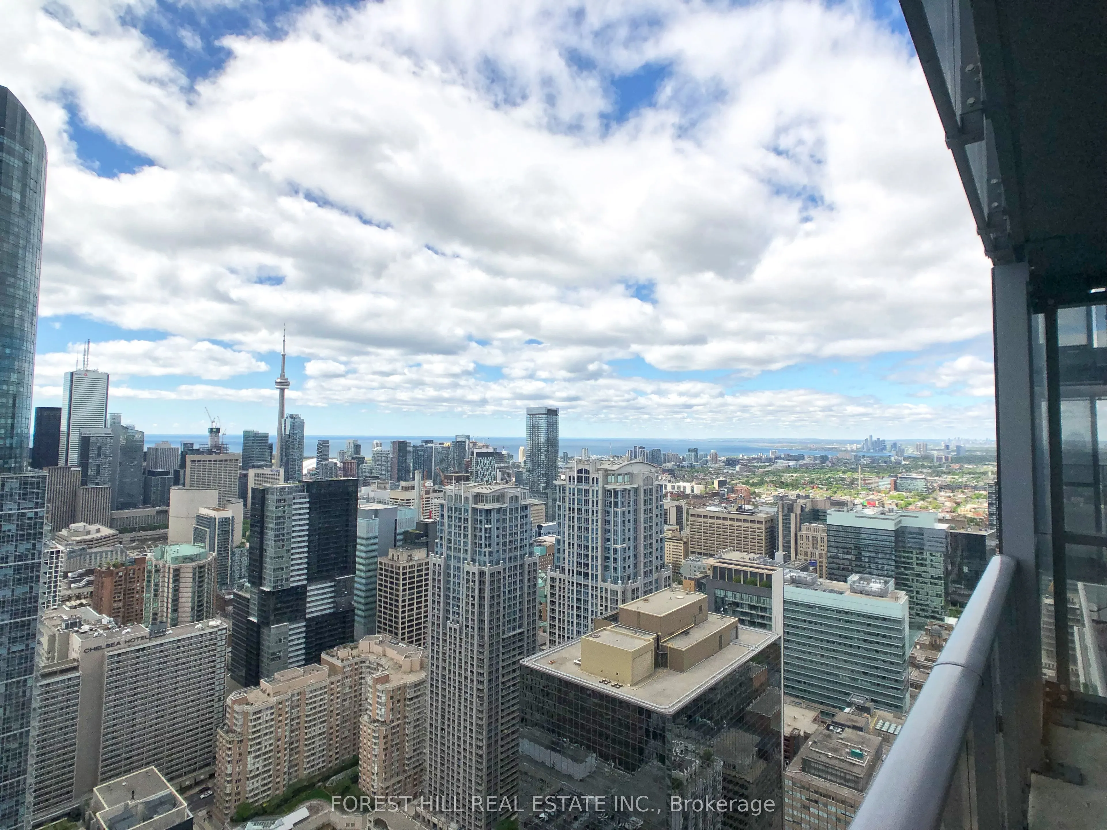 7 Grenville Street, #5610