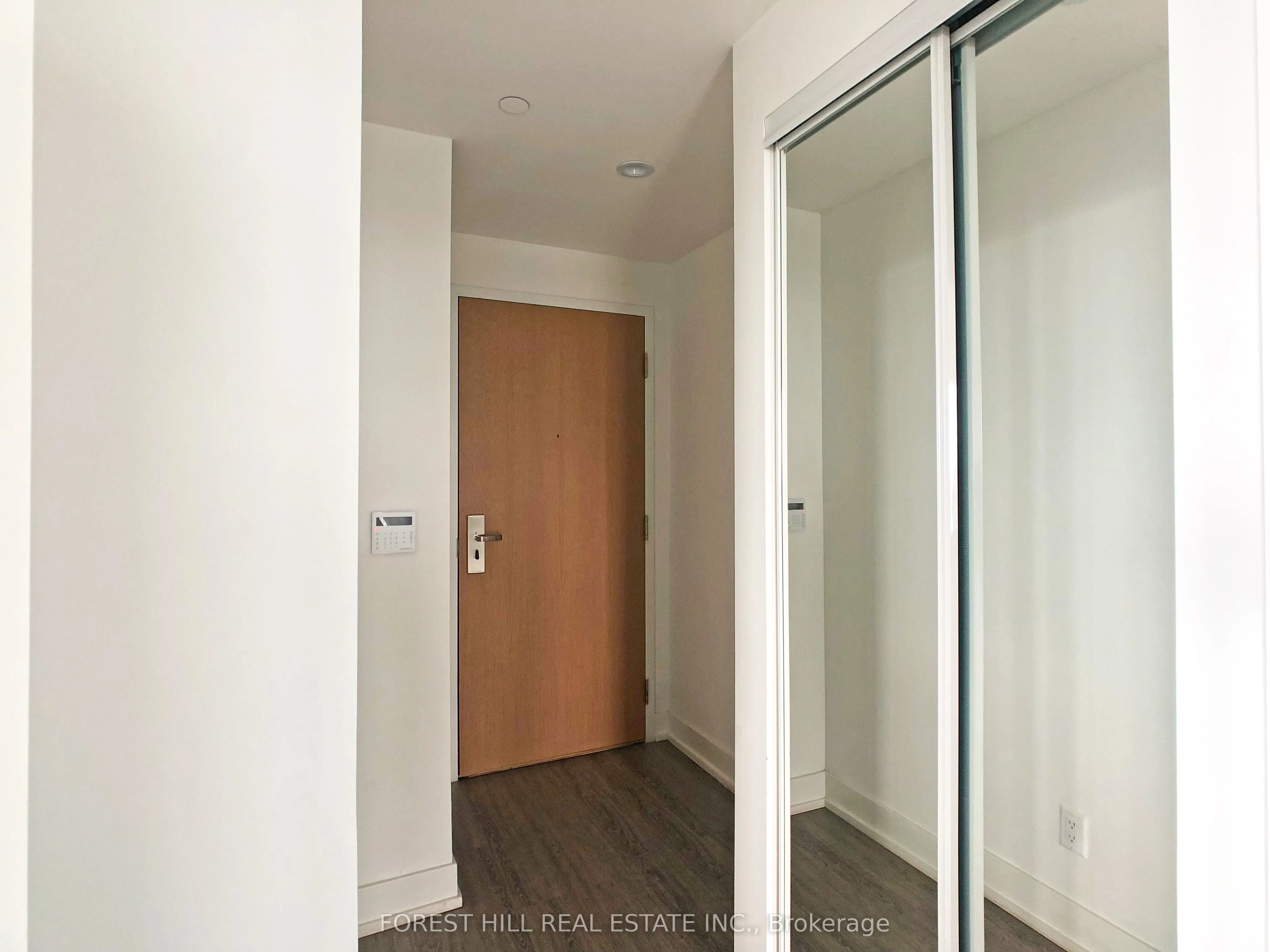 7 Grenville Street, #5610
