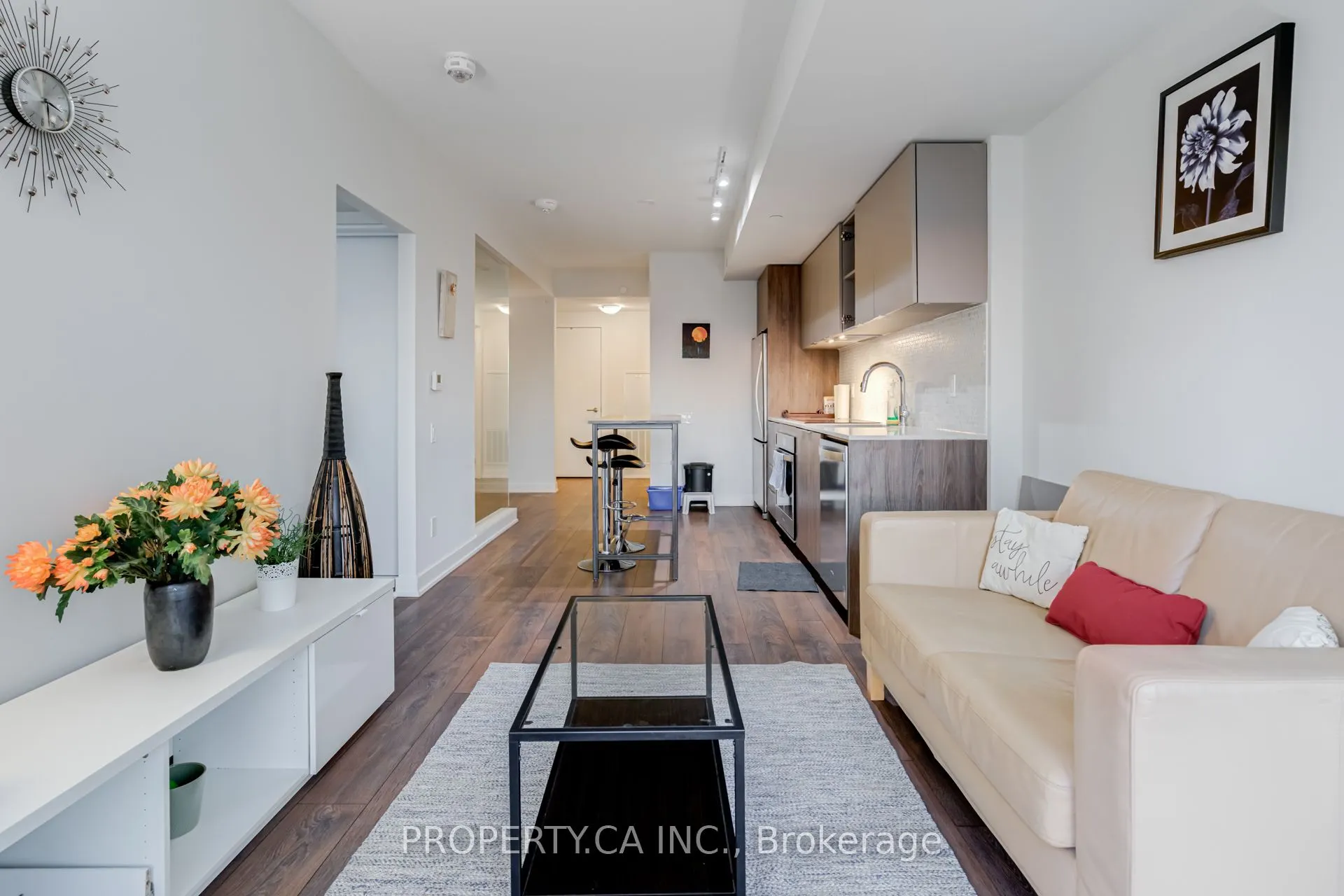 2 Sonic Way, #1101