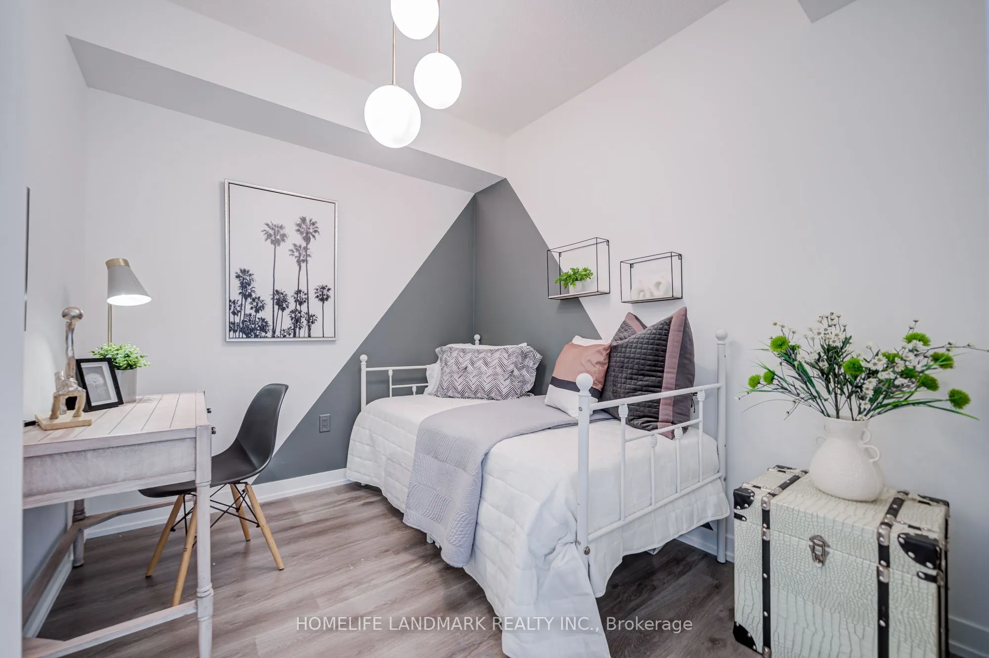 138 Downes Street, #1509