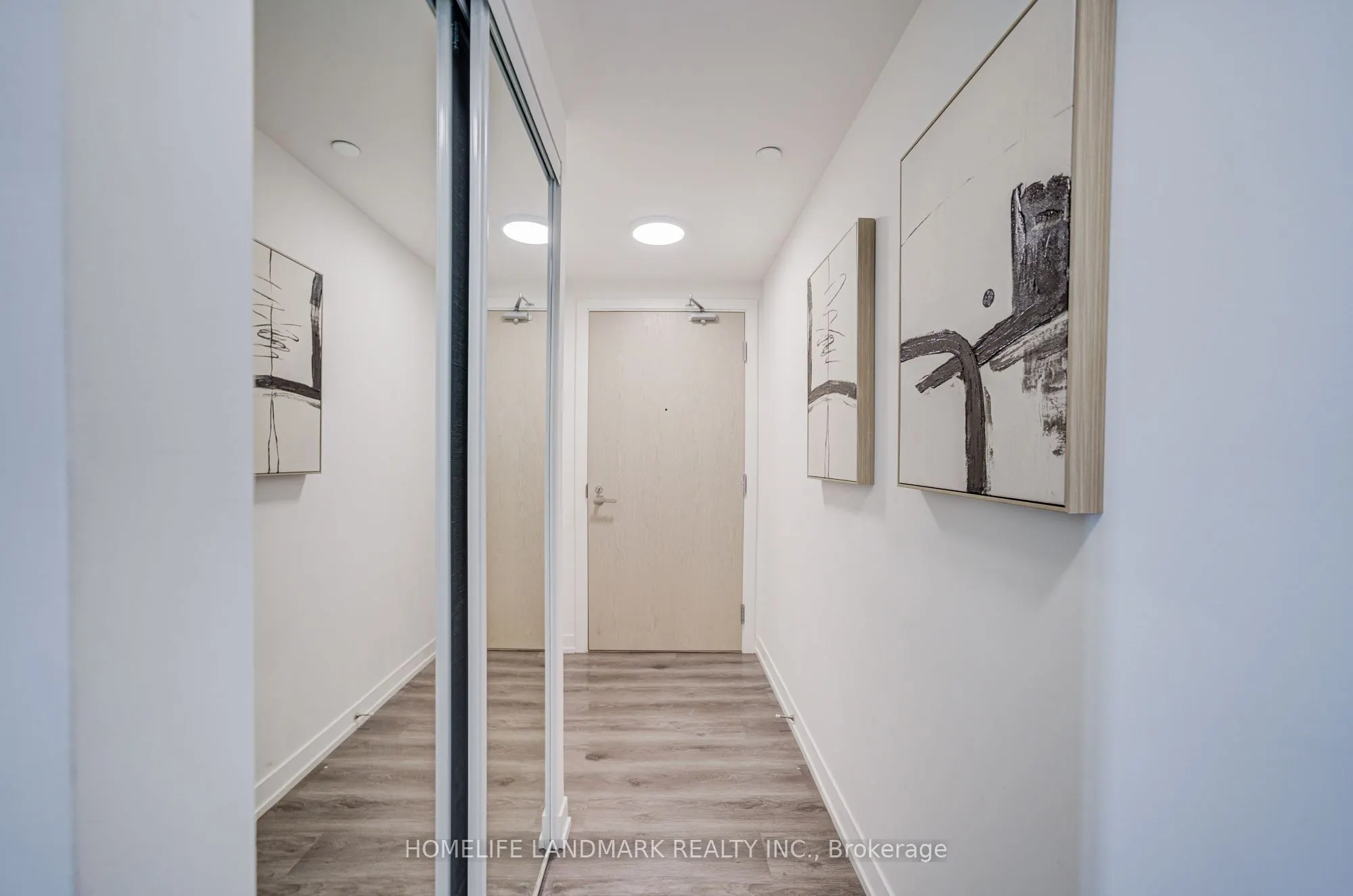 138 Downes Street, #1509