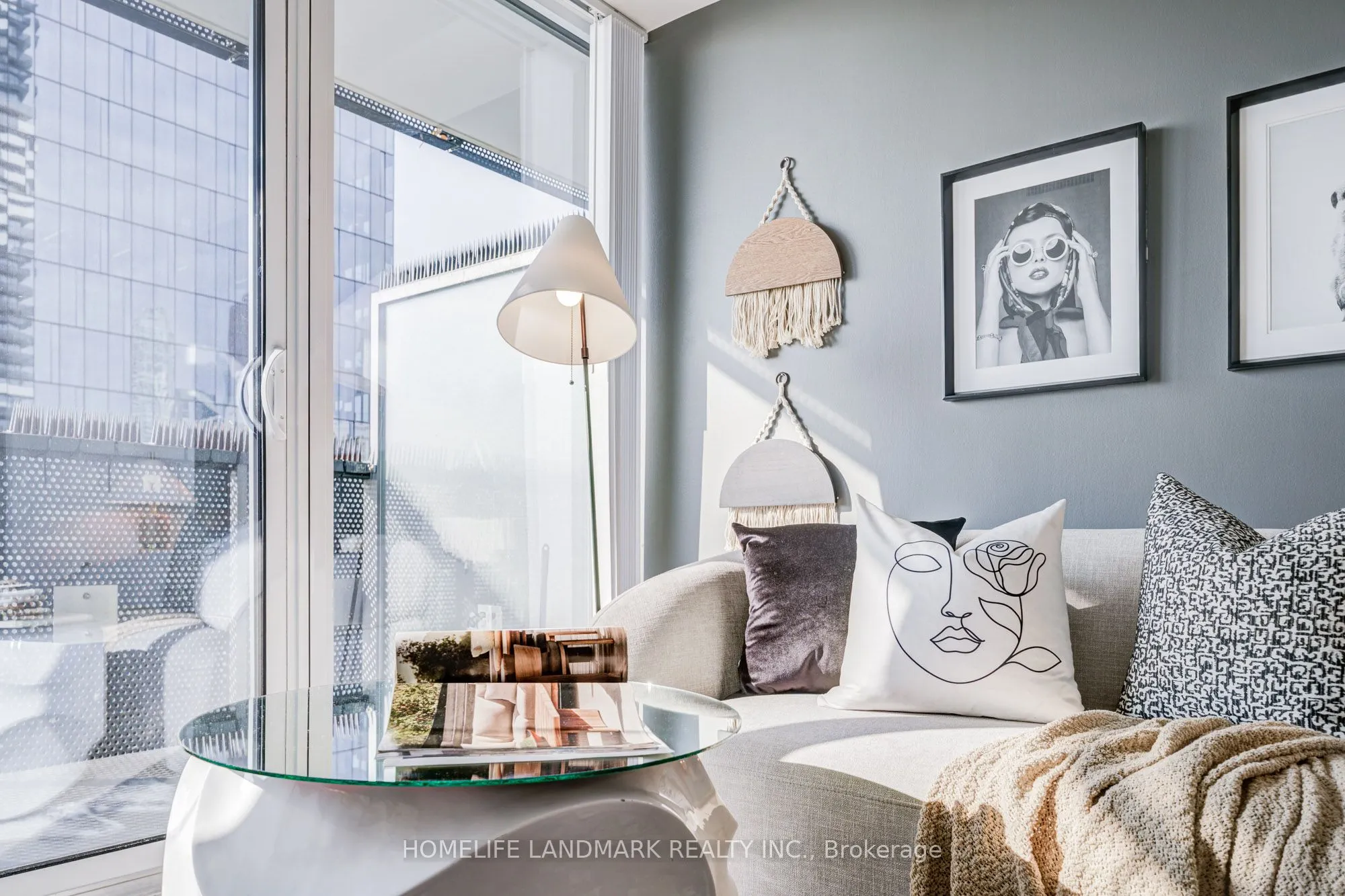 138 Downes Street, #1509