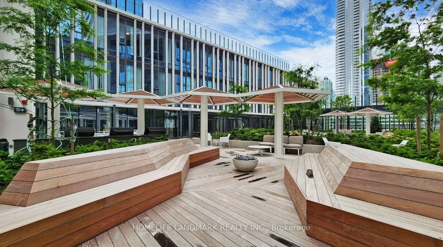 138 Downes Street, #1509